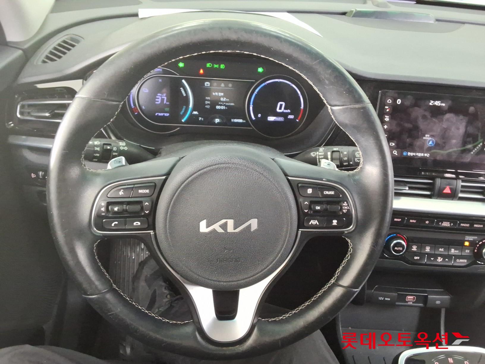 Kia Niro EV id 3809994 из Кореи 29