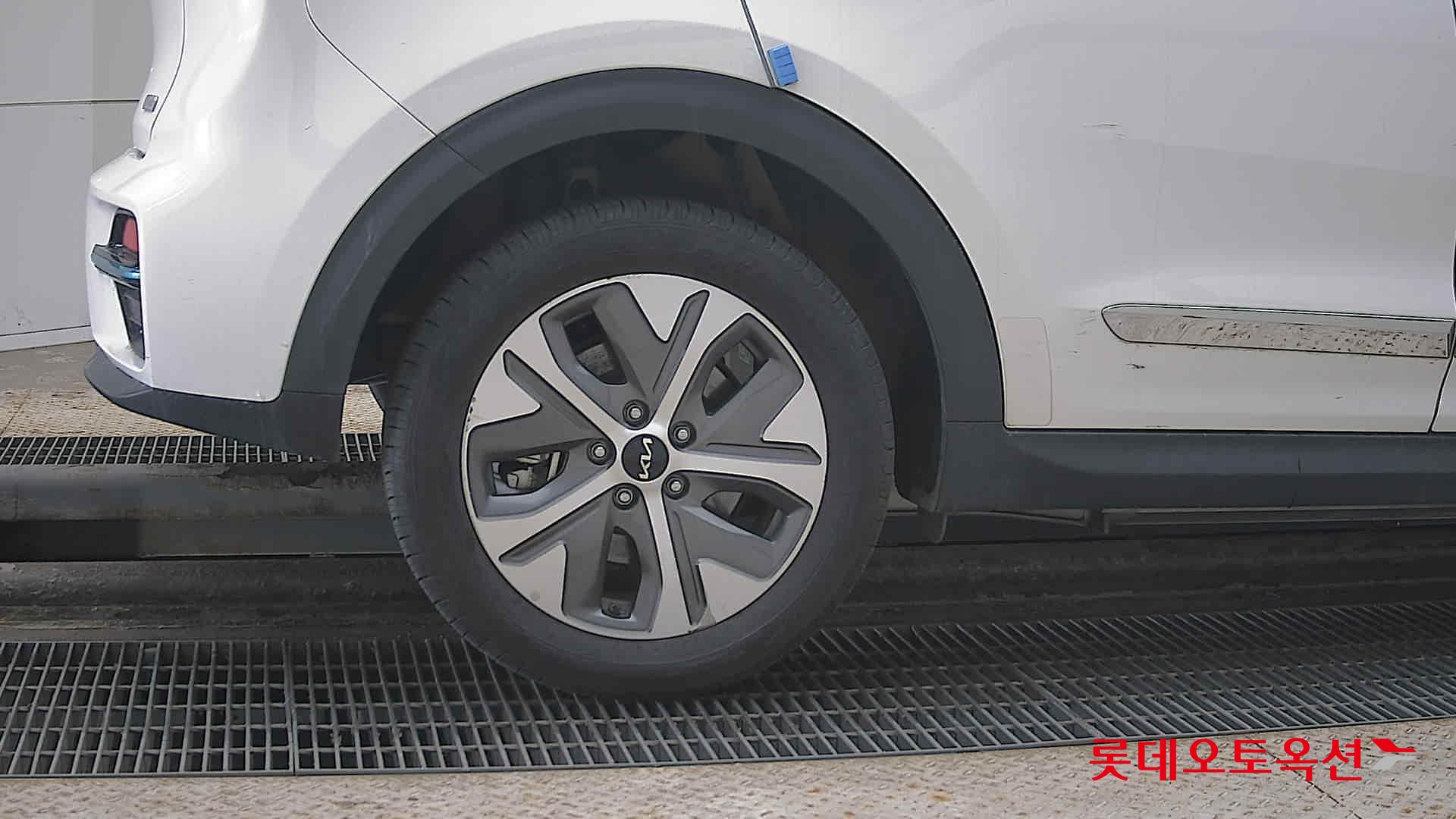 Kia Niro EV id 3816389 из Кореи 24