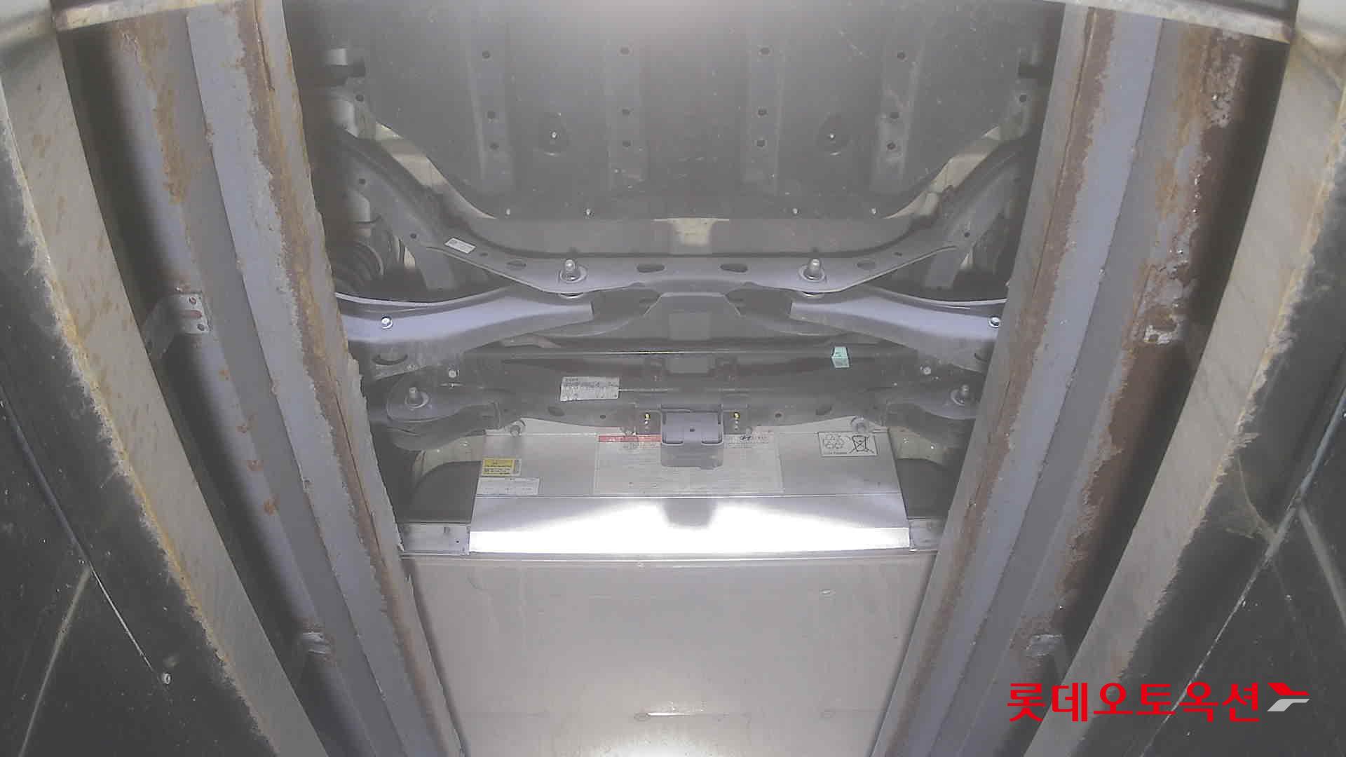 Kia Niro EV id 3816389 из Кореи 27