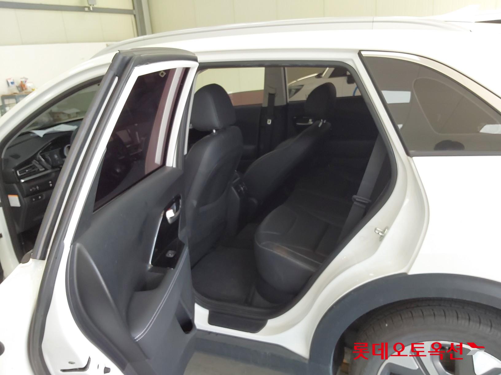 Kia Niro EV id 3816389 из Кореи 37