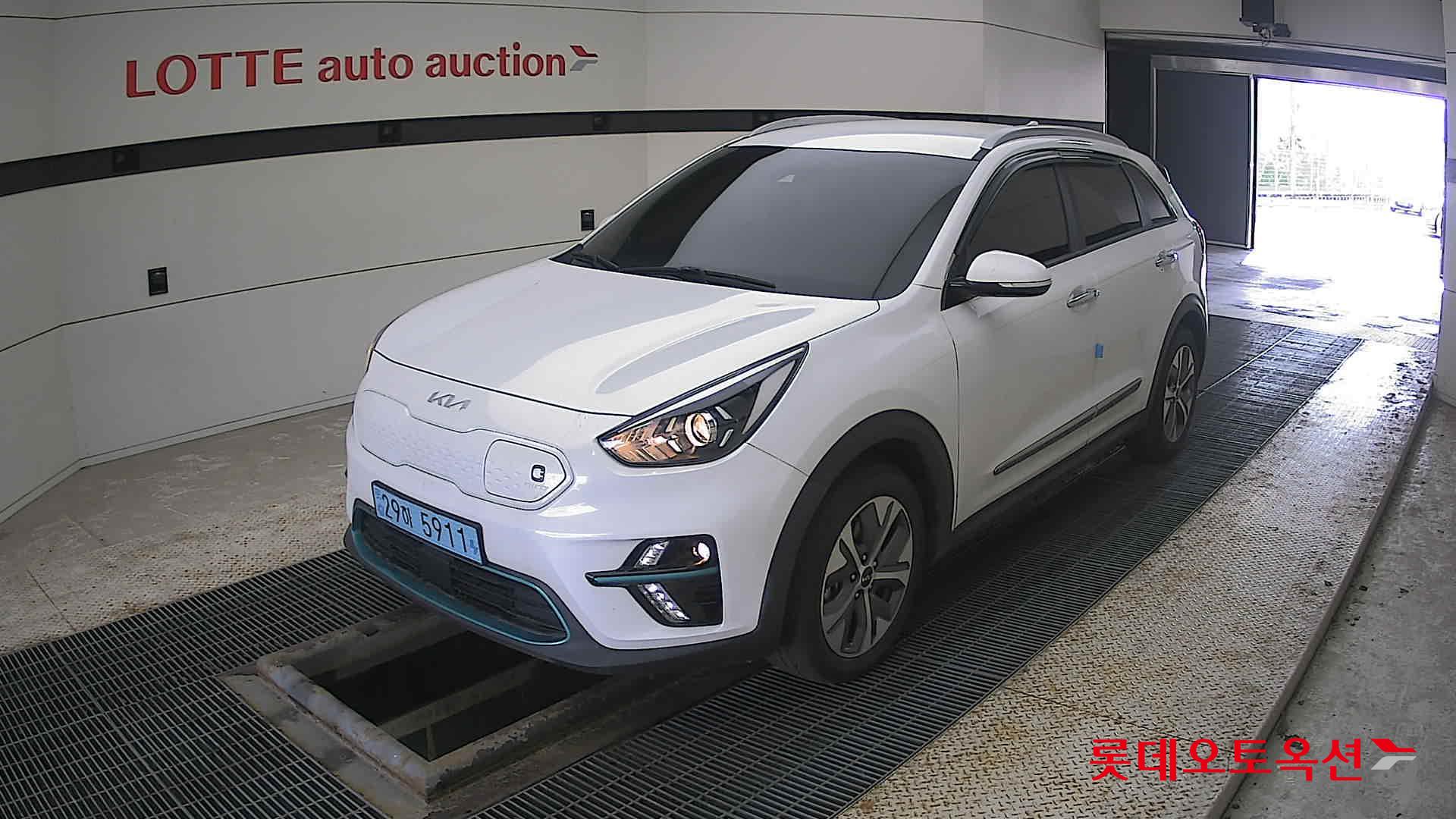 Kia Niro EV id 3816444 из Кореи 14