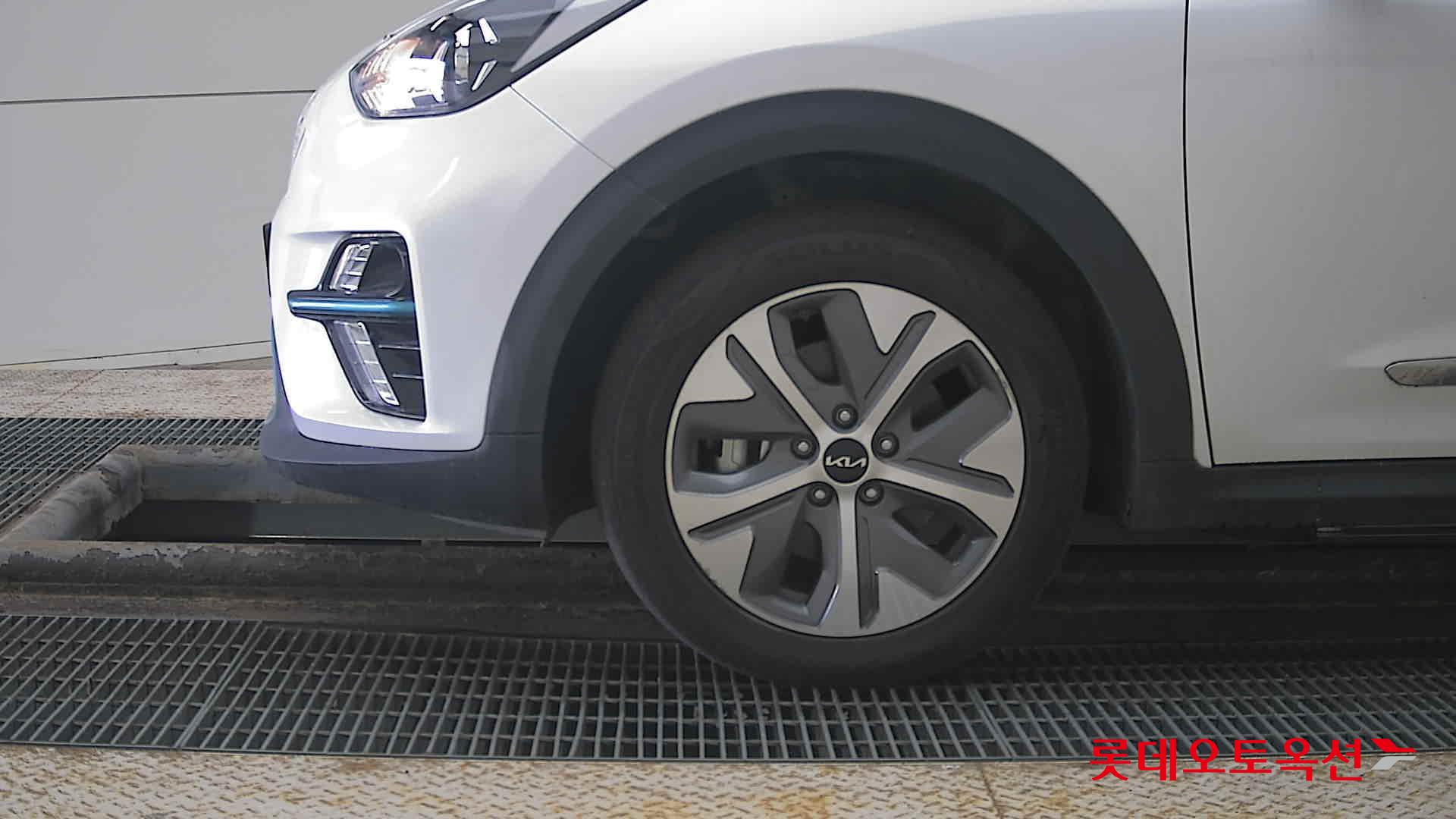 Kia Niro EV id 3816444 из Кореи 21