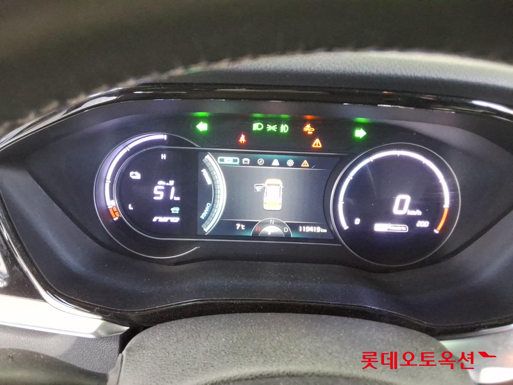 Kia Niro EV id 3816444 из Кореи 38