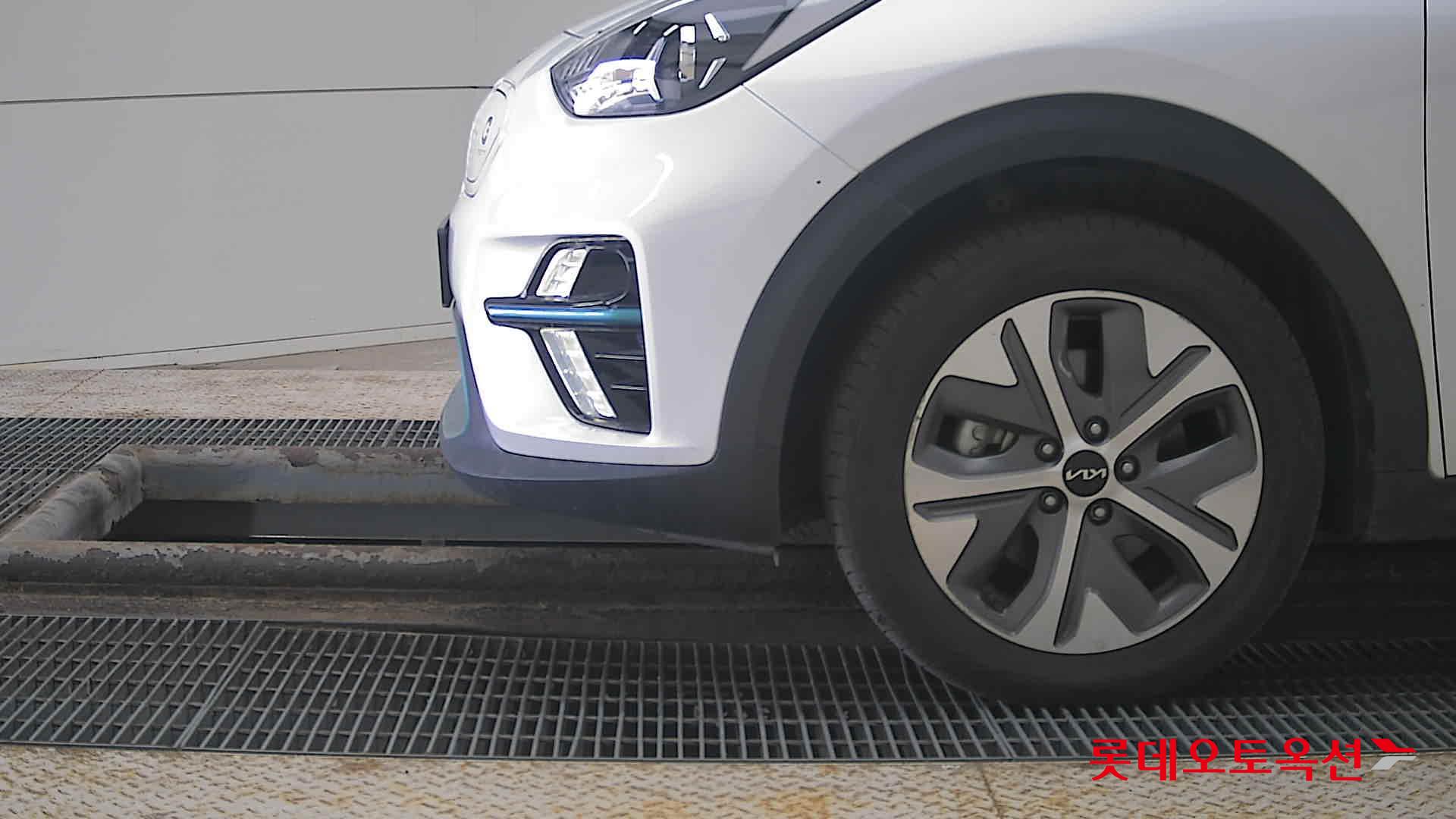 Kia Niro EV id 3816374 из Кореи 21