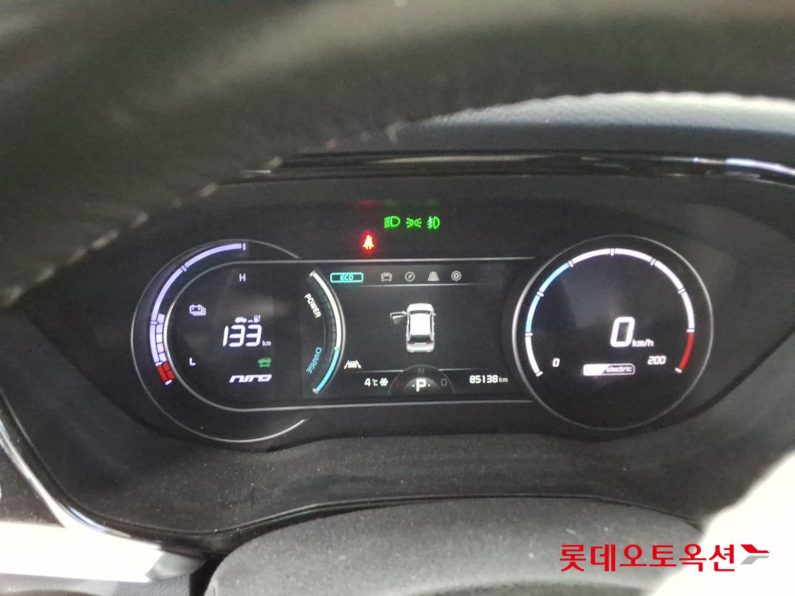 Kia Niro EV id 3816451 из Кореи 38