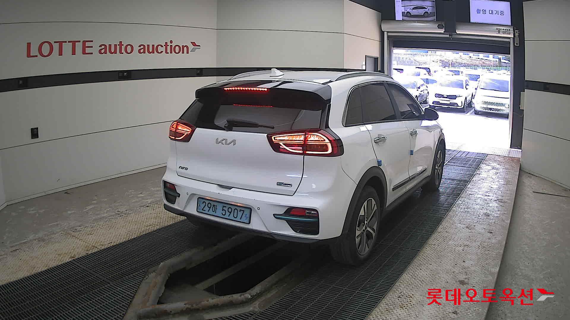Kia Niro EV id 3816450 из Кореи 20