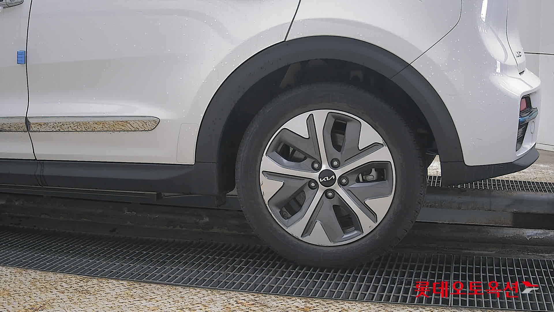 Kia Niro EV id 3809926 из Кореи 22