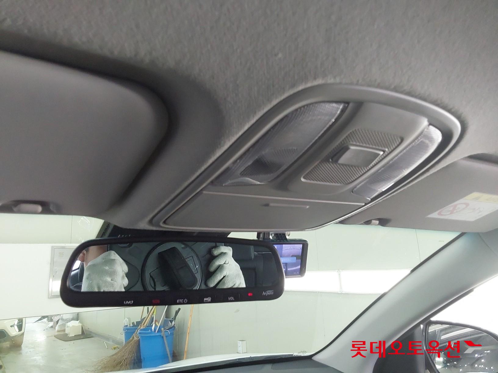 Kia Niro EV id 3809926 из Кореи 30