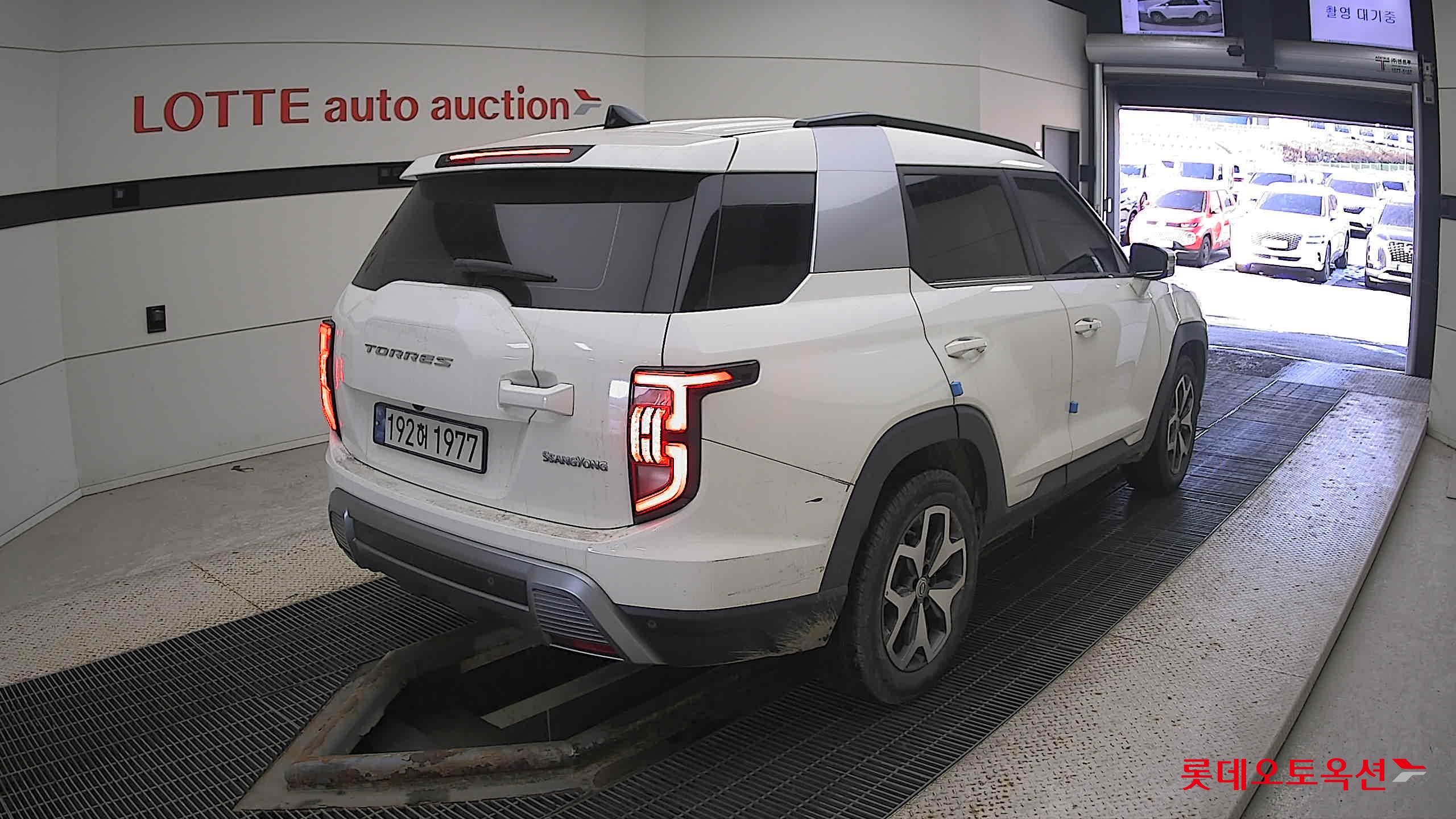 SsangYong Torres 2023 Grand White из Кореи, фото 4