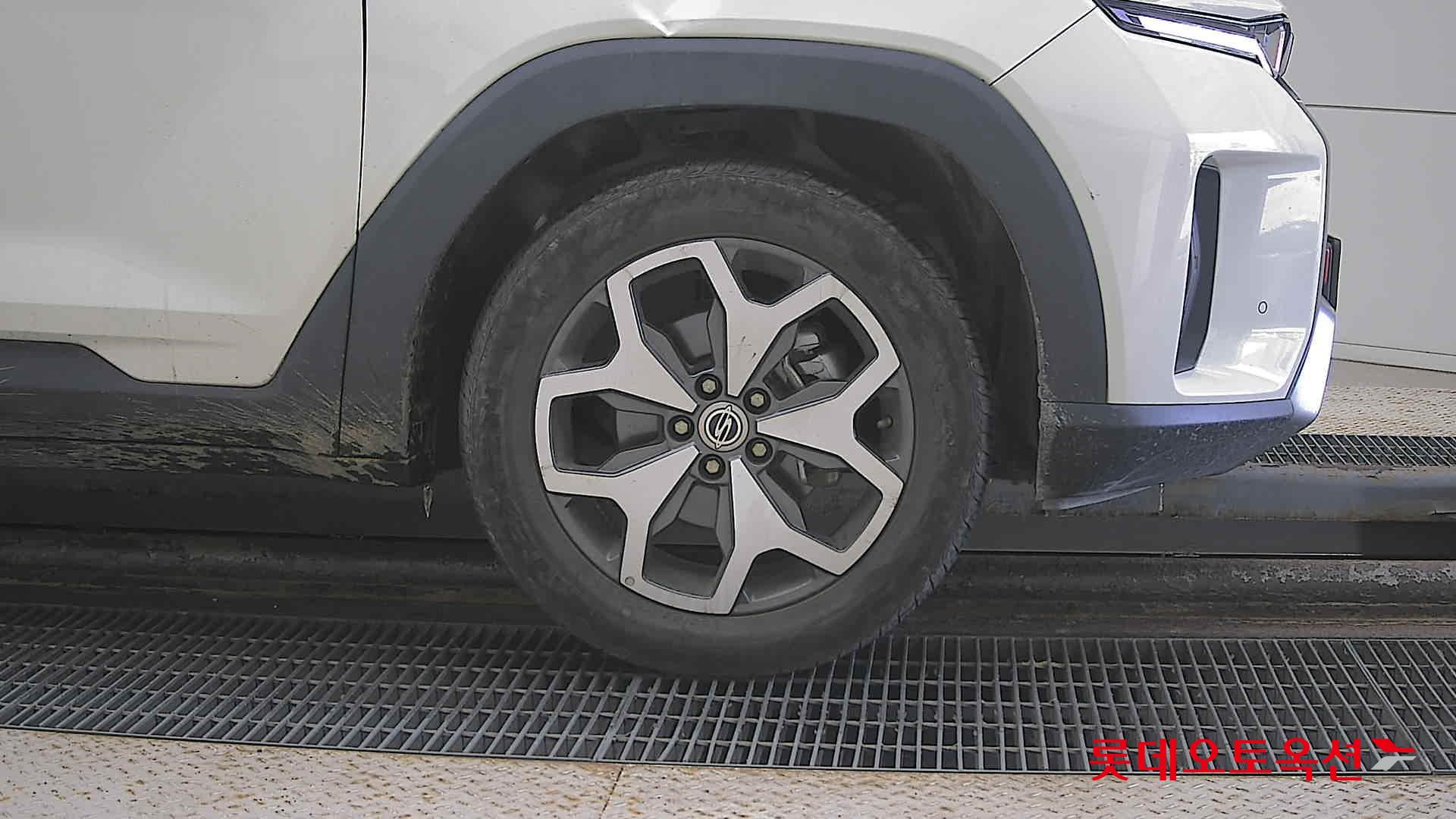 SsangYong Torres id 3628876 из Кореи 23