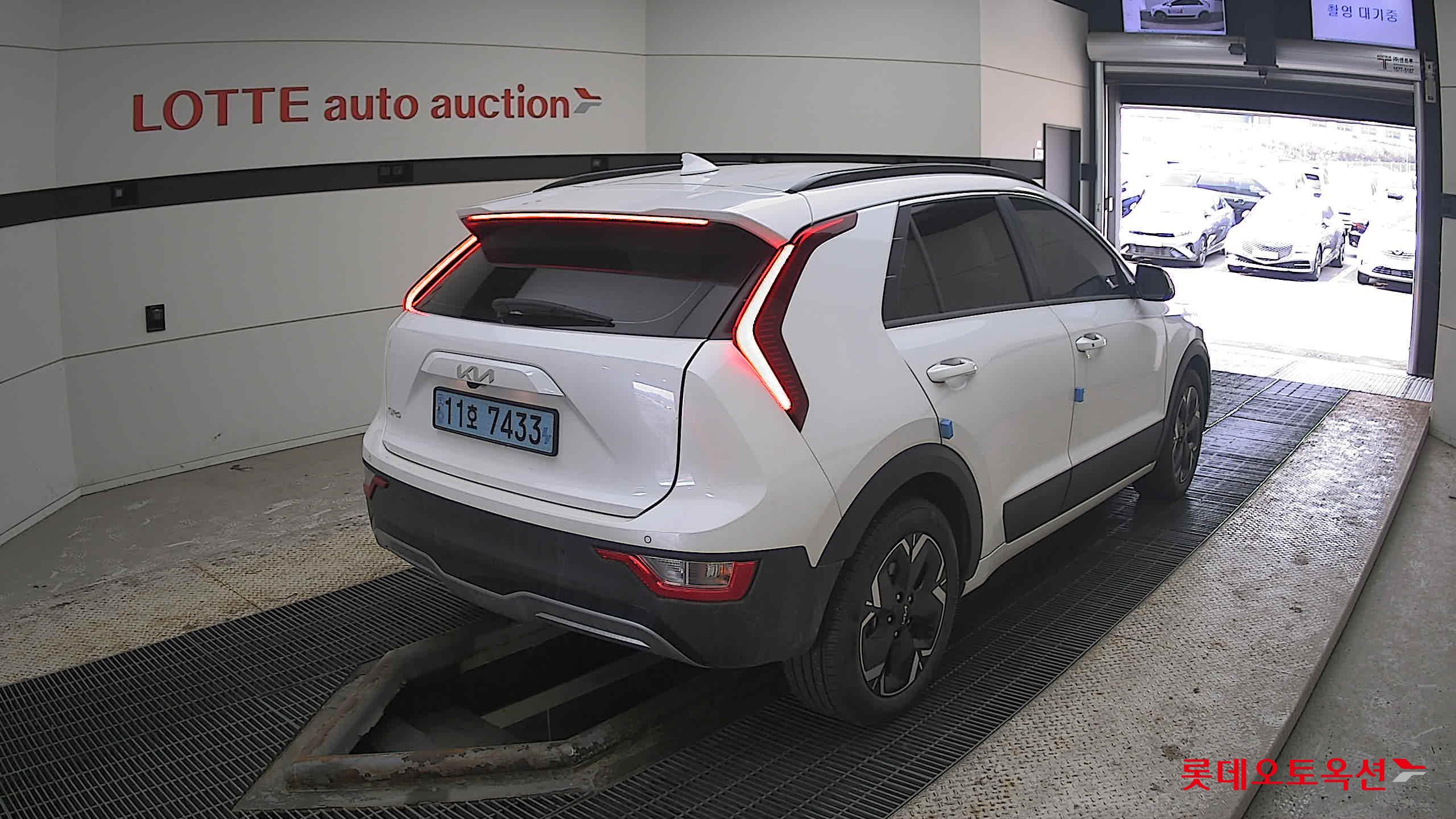 كيا نيرو 2023 - صورة 5