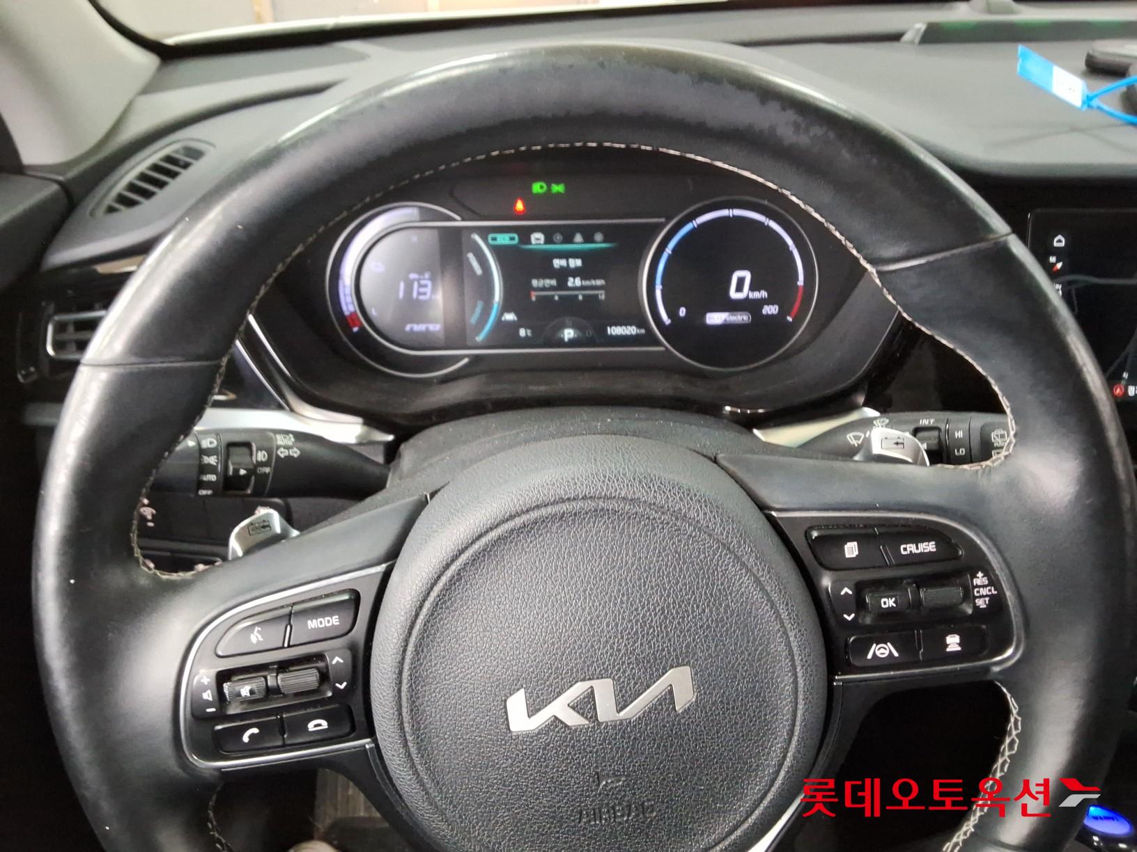 Kia Niro EV id 3809983 из Кореи 29