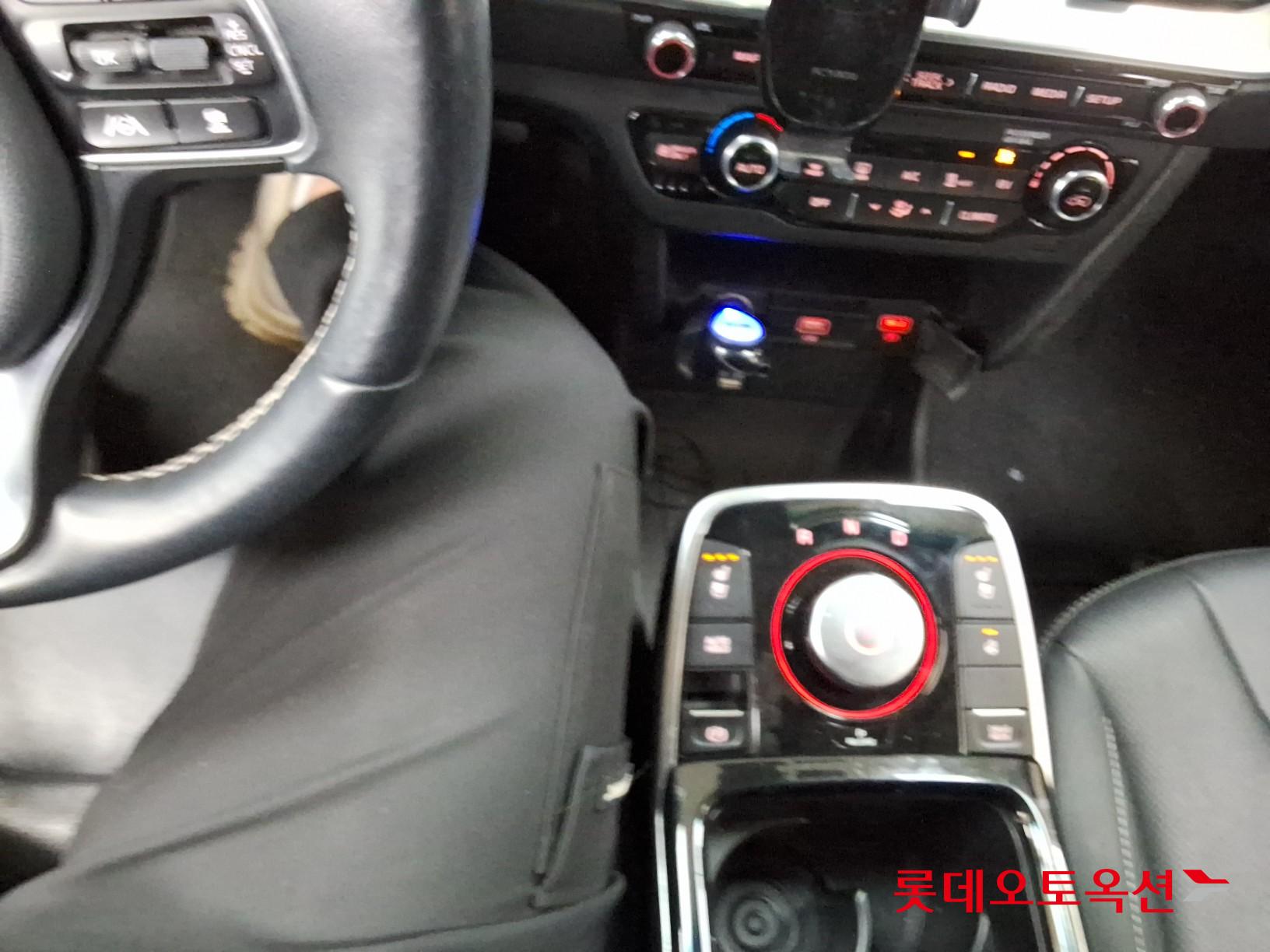 Kia Niro EV id 3809983 из Кореи 33