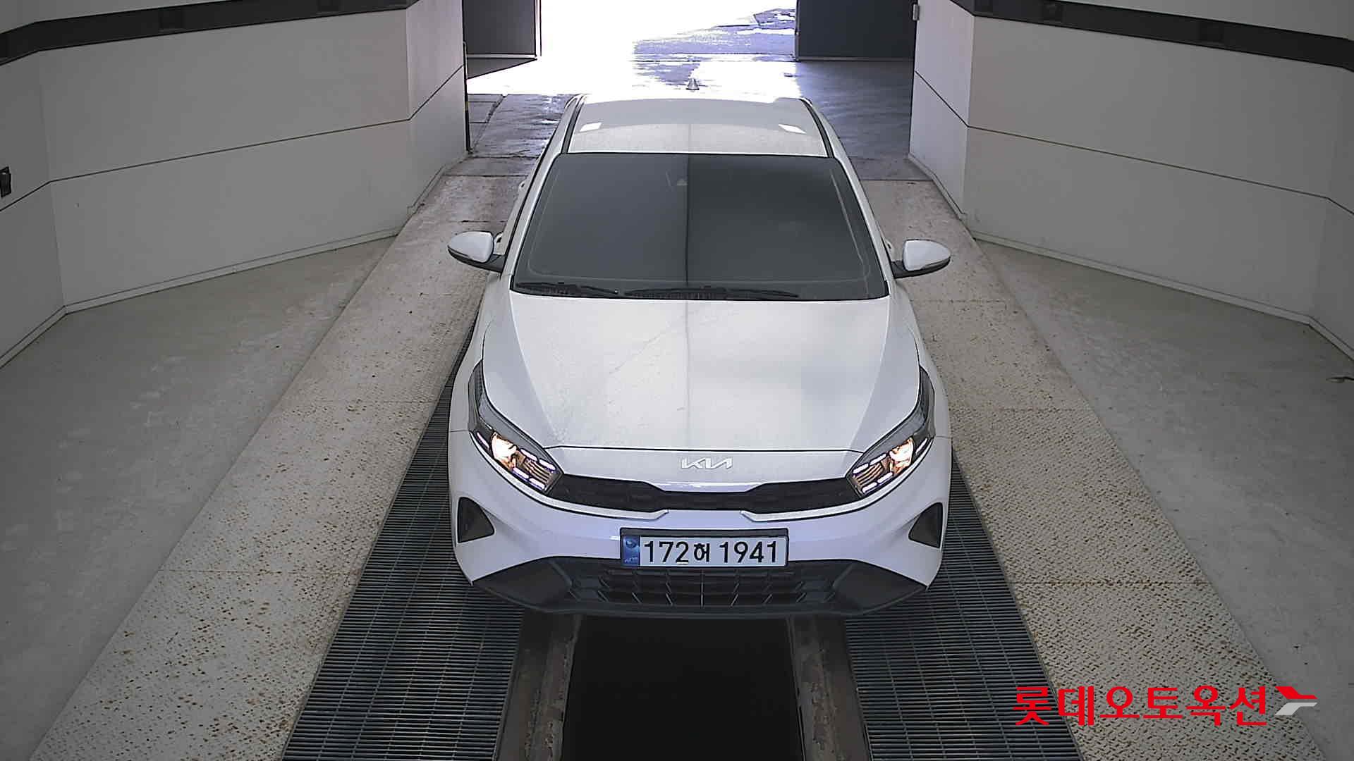 Kia K3 id 3633640 из Кореи 8