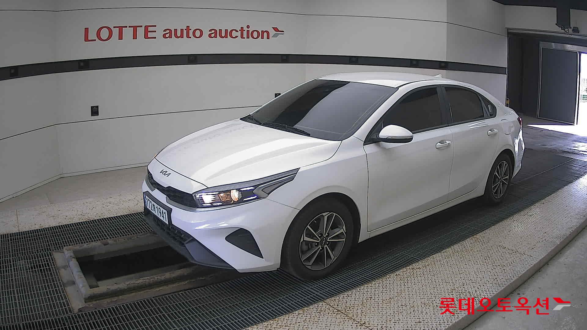 Kia K3 id 3633640 из Кореи 13