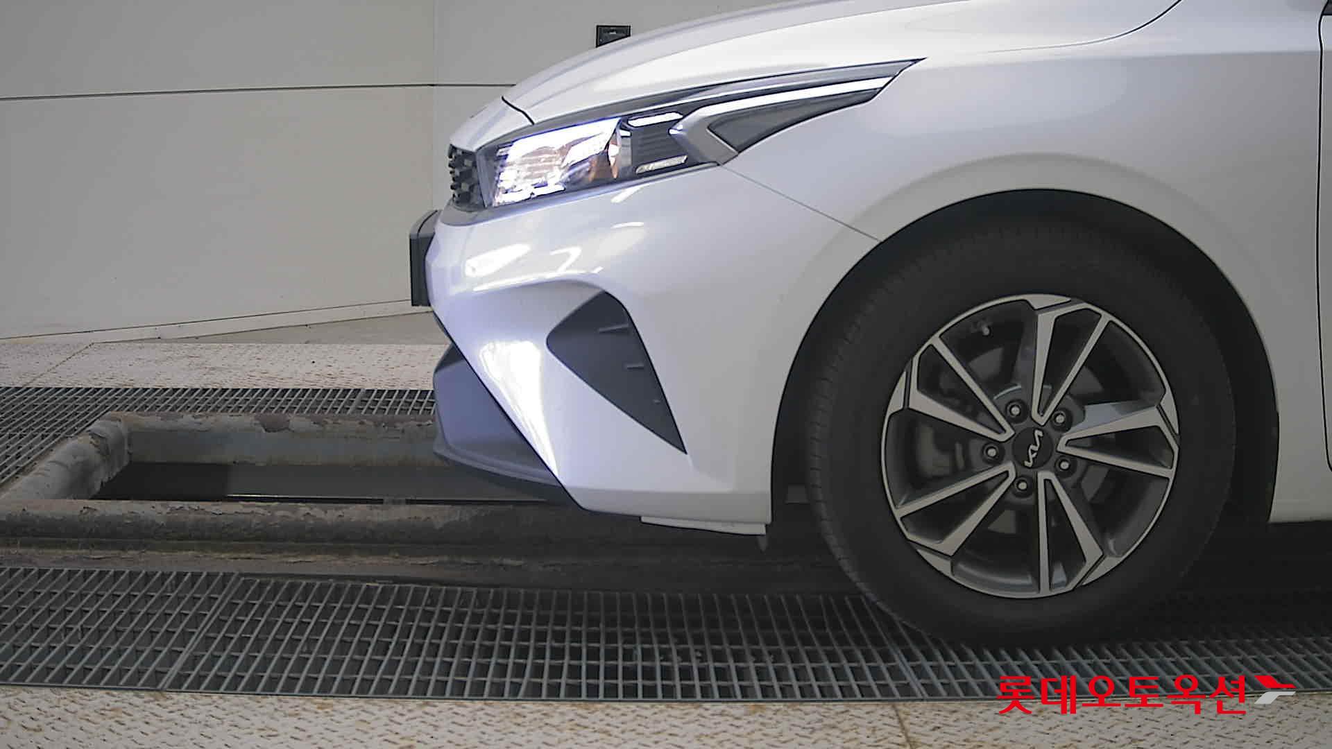 Kia K3 id 3633640 из Кореи 21