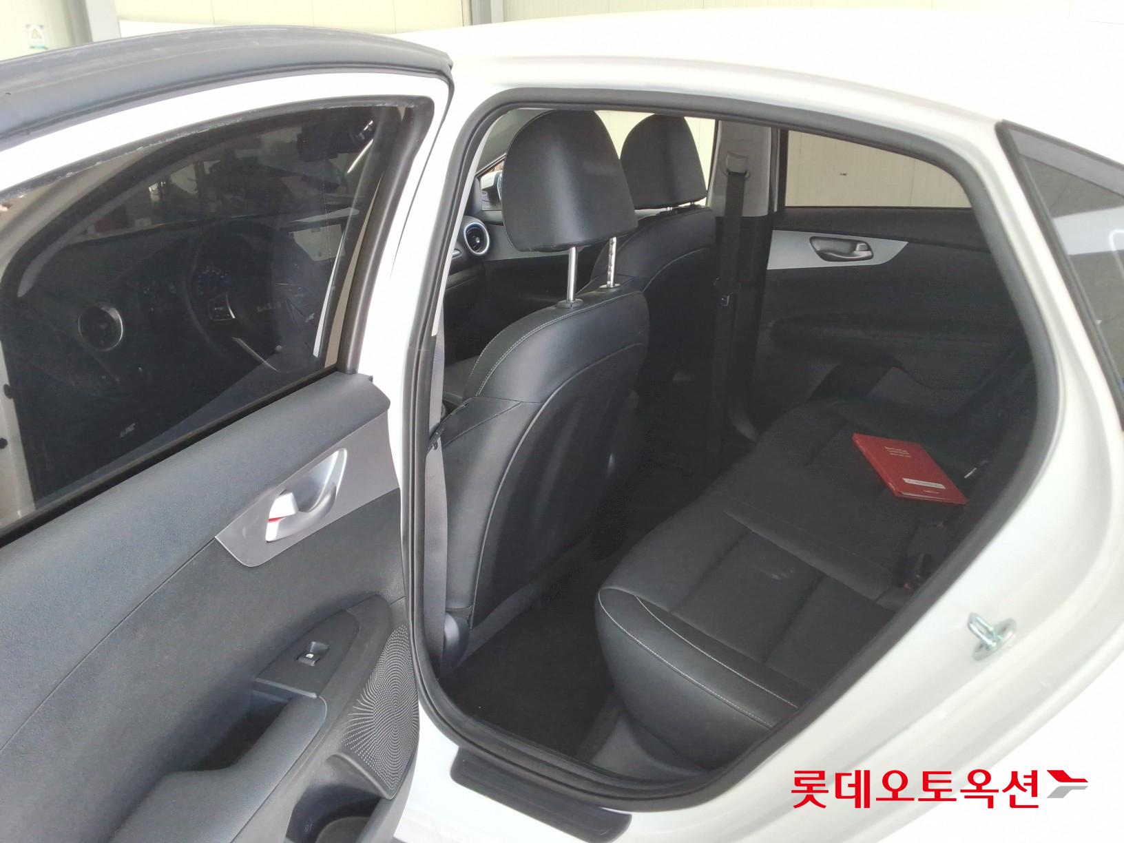 Kia K3 id 3633640 из Кореи 35