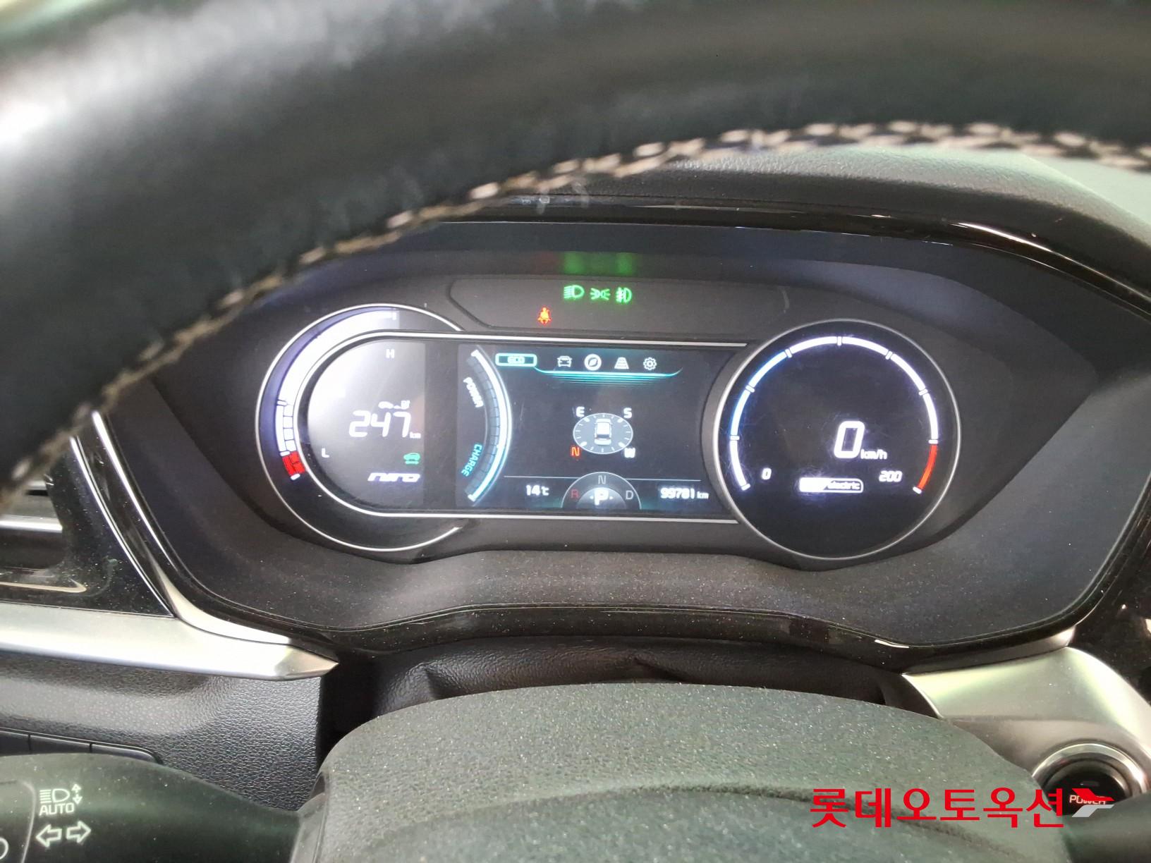 كيا نيرو 2022 - صورة 30