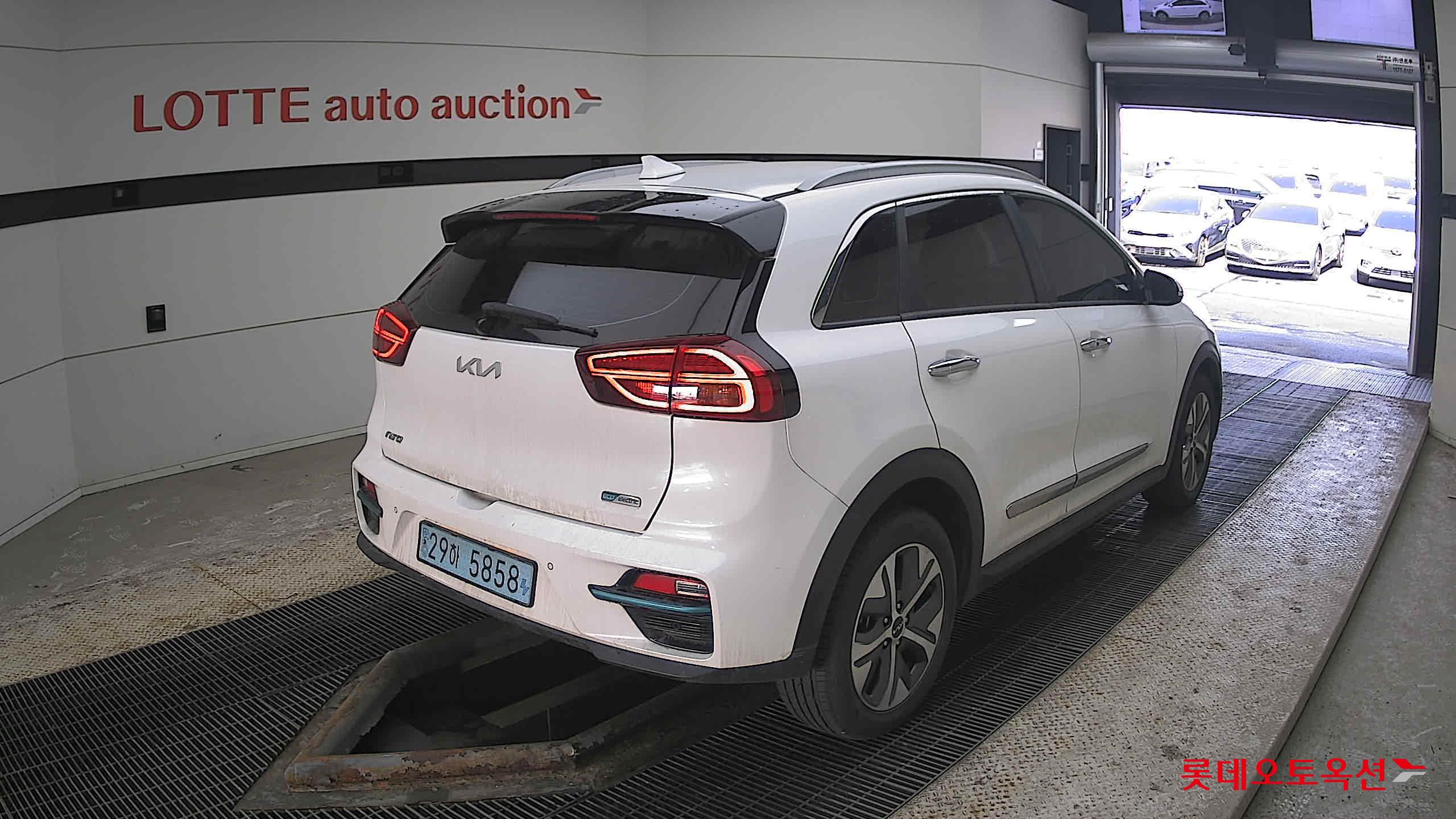 كيا نيرو 2022 - صورة 5