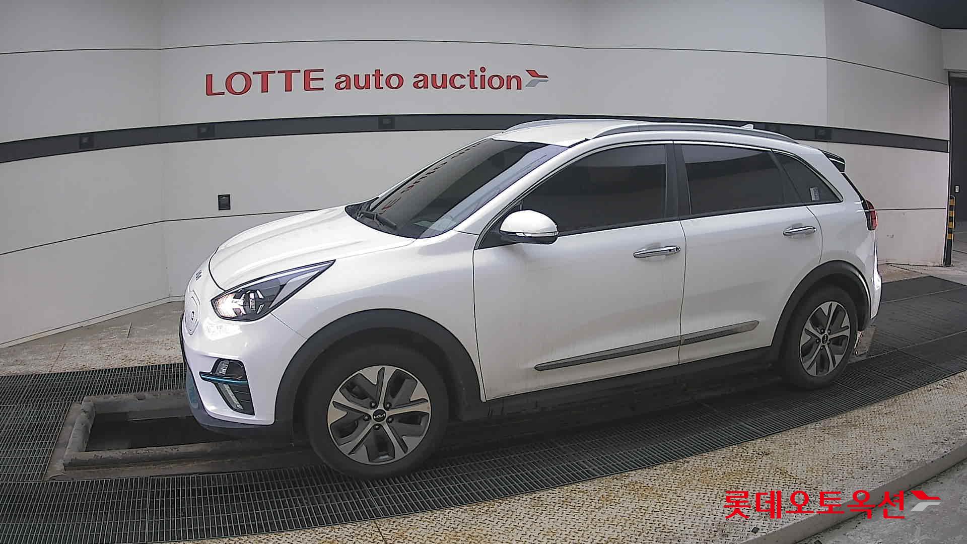 كيا نيرو 2022 - صورة 12