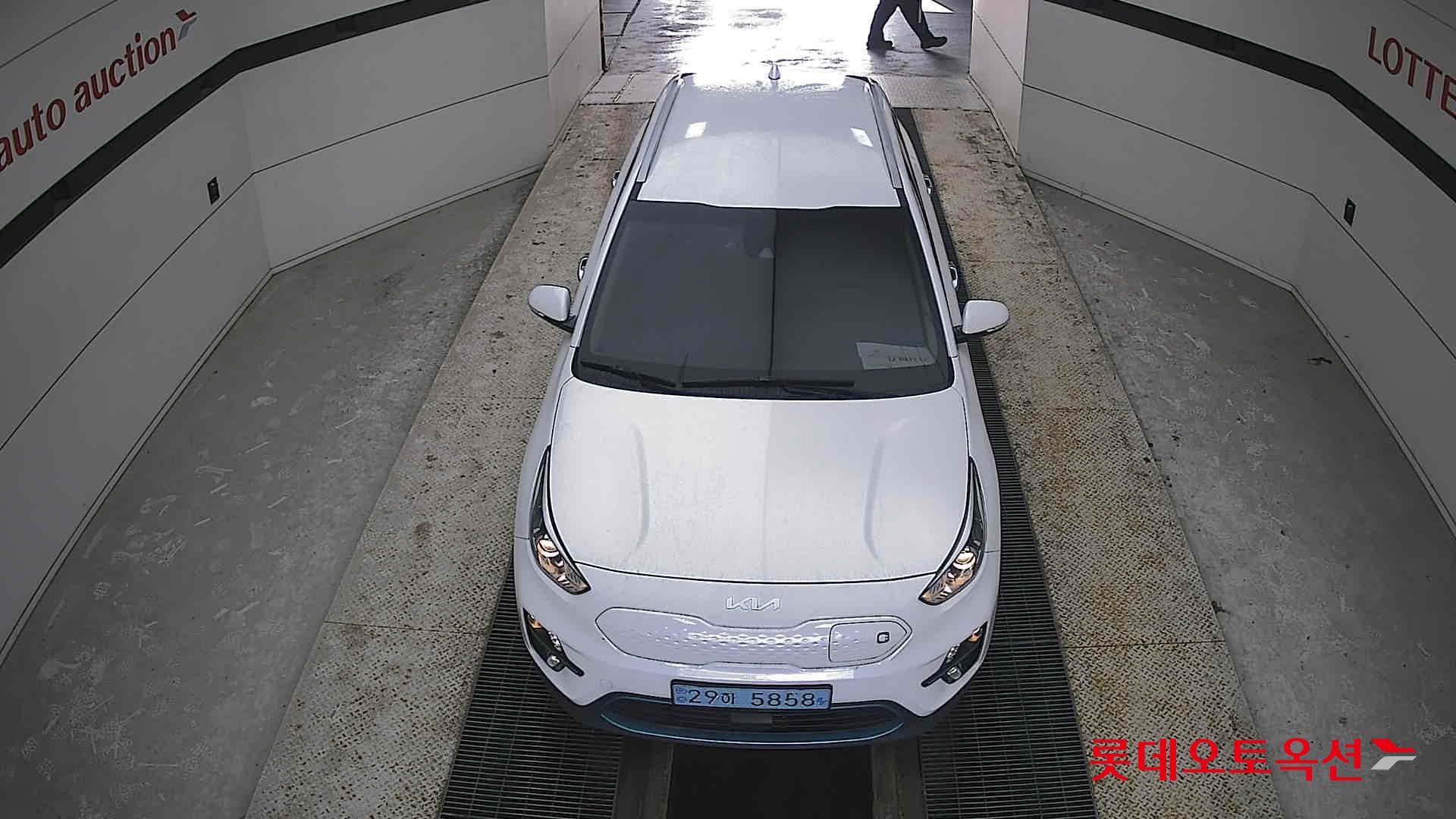 كيا نيرو 2022 - صورة 7