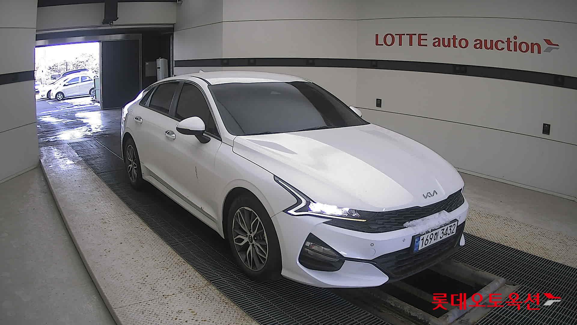 Kia K5 2022 Snow White Pearl (optional) из Кореи, фото 2