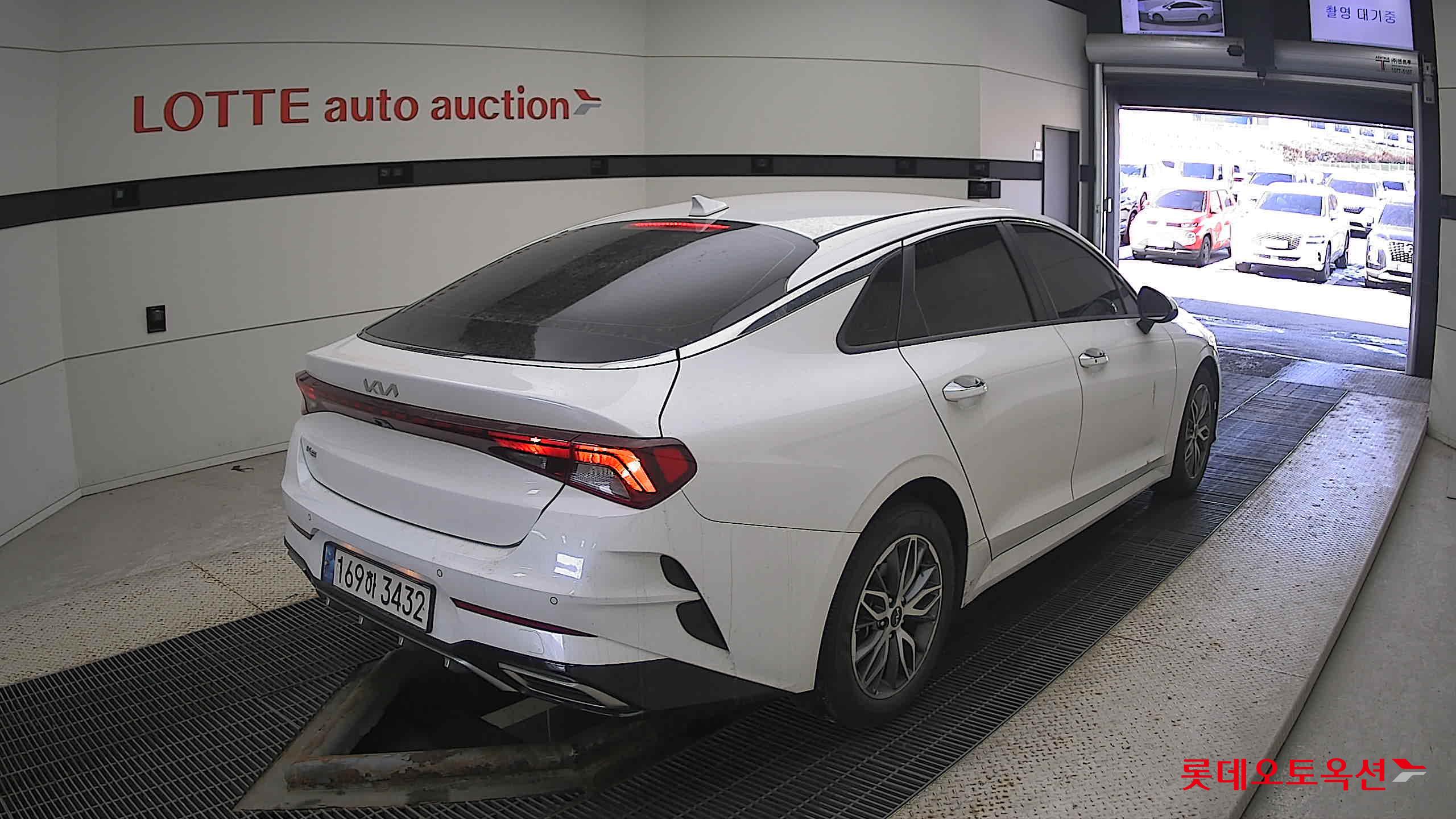 Kia K5 2022 Snow White Pearl (optional) из Кореи, фото 4