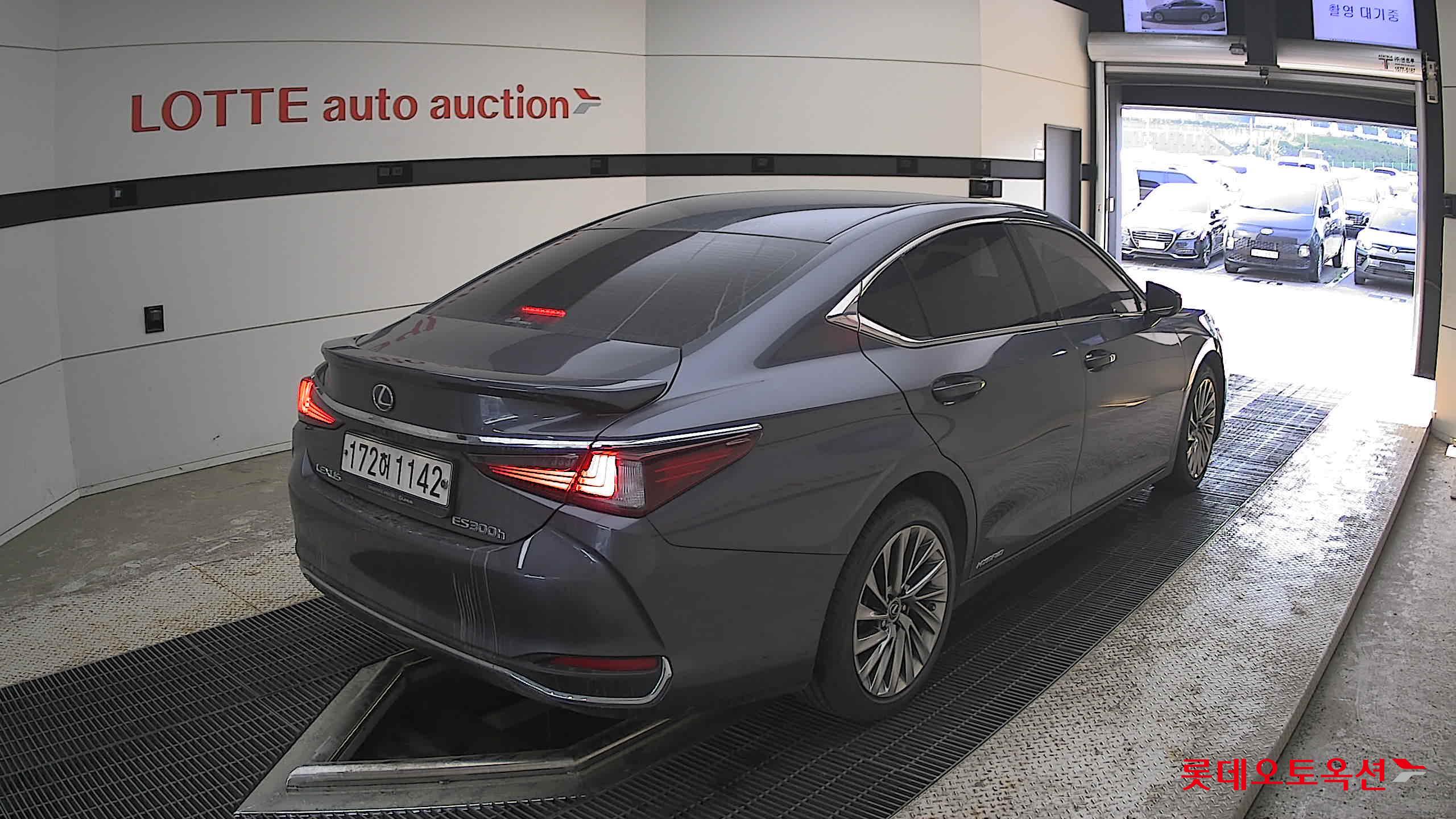 LEXUS ES - 5