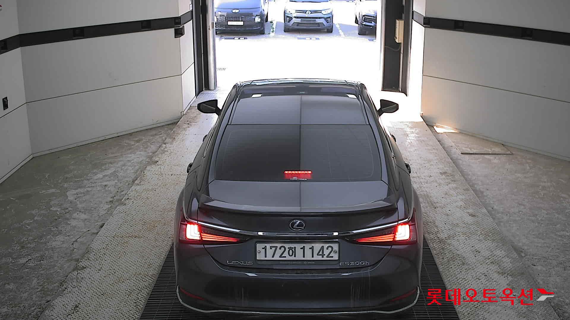LEXUS ES - 17