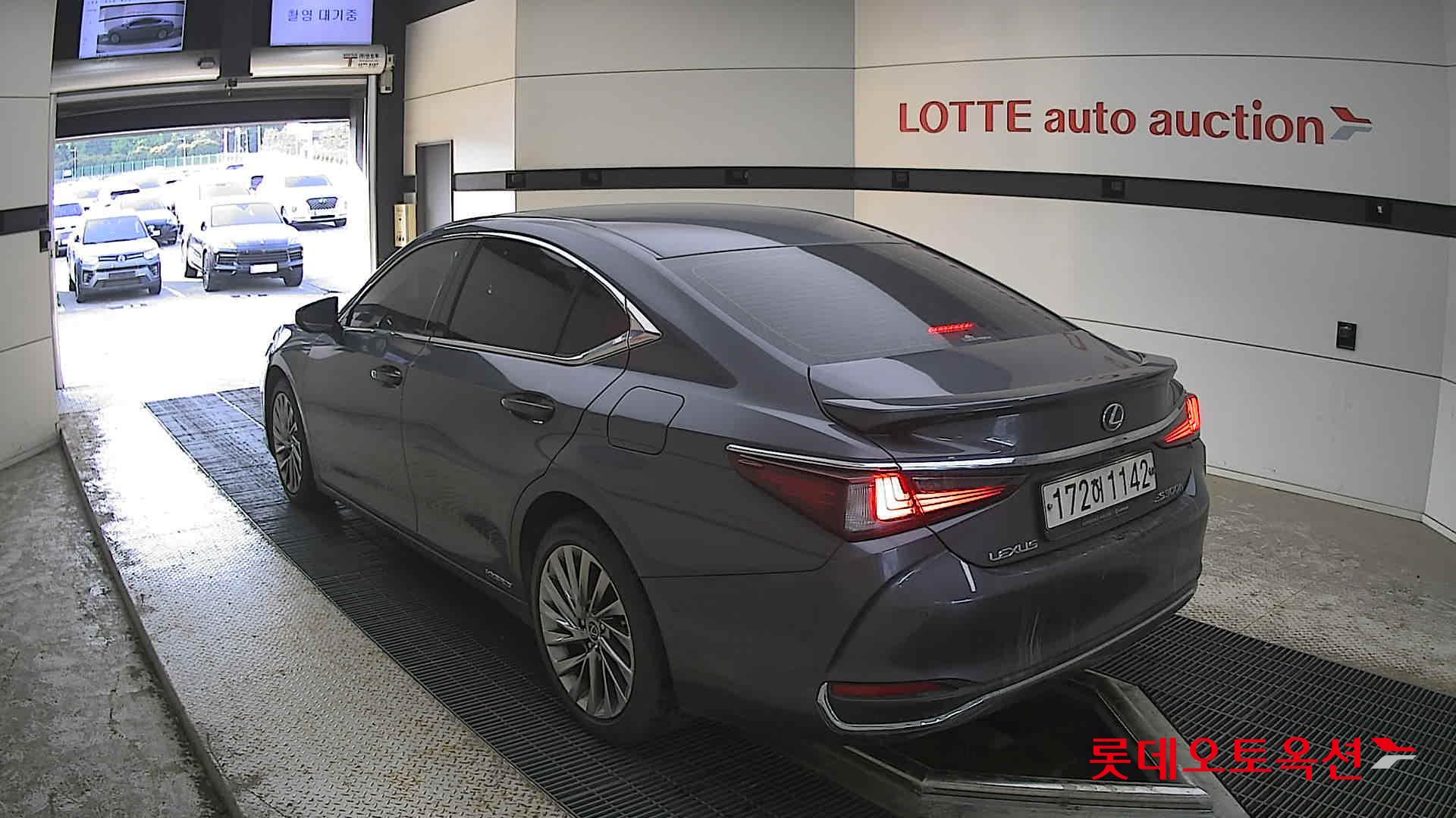 LEXUS ES - 4