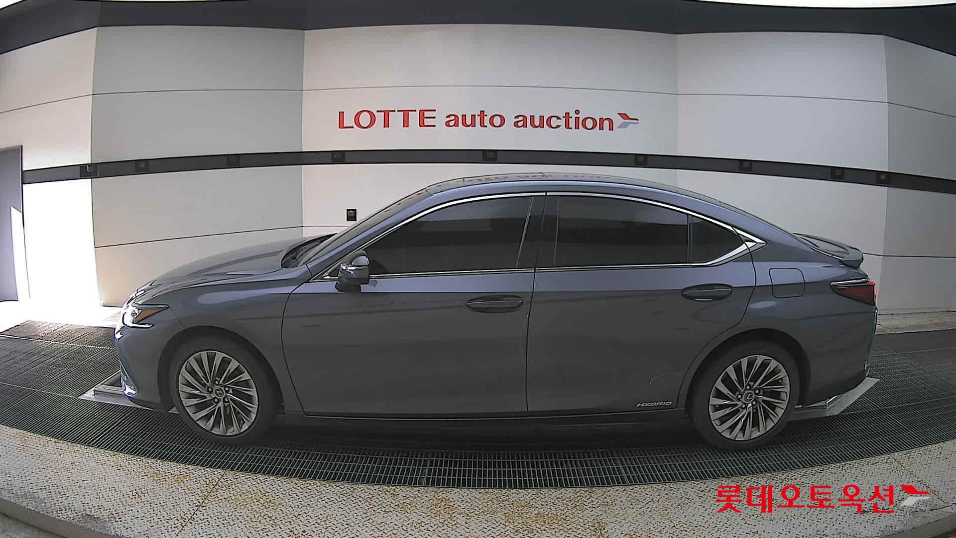 LEXUS ES - 13