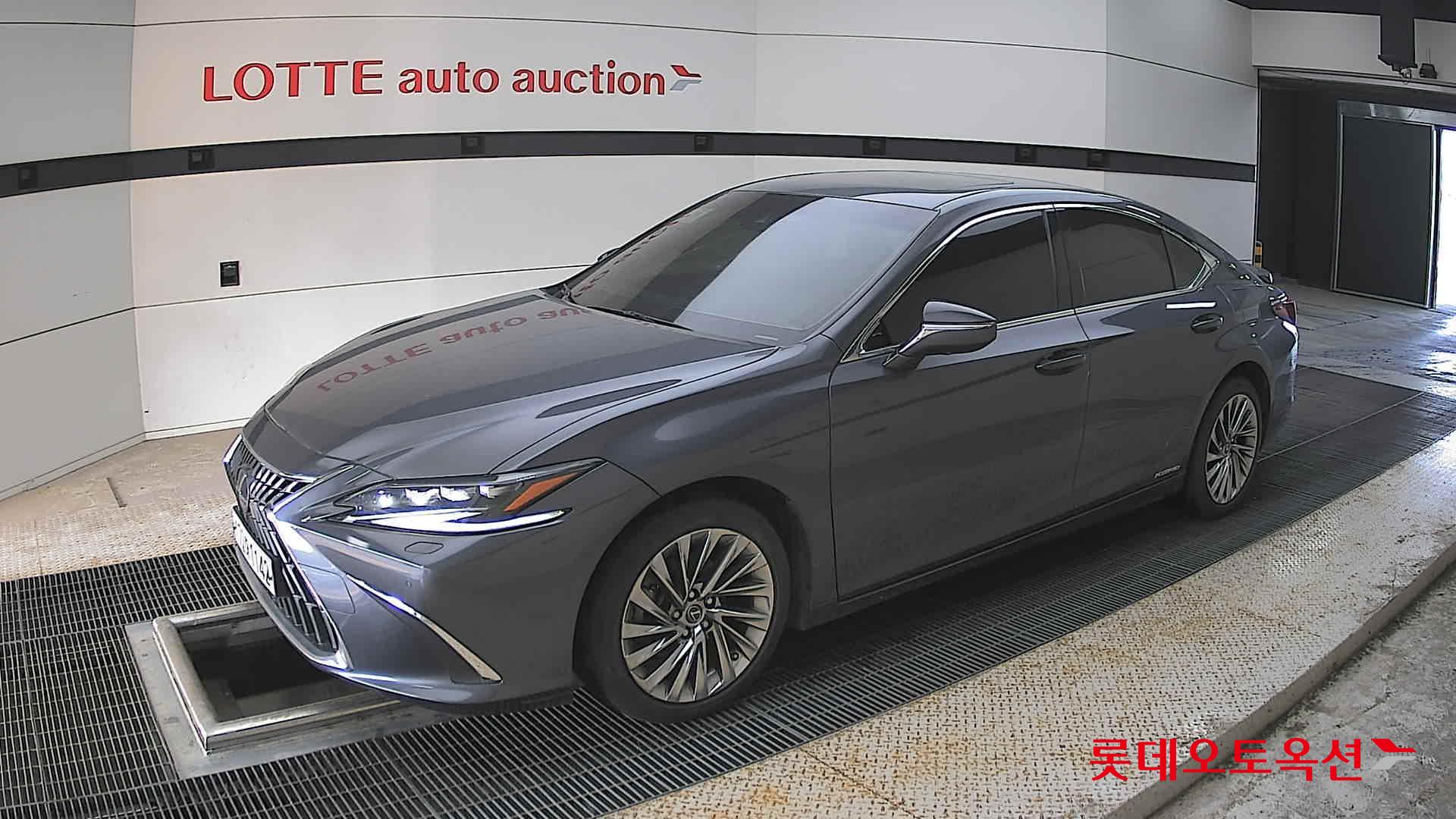 LEXUS ES - 11