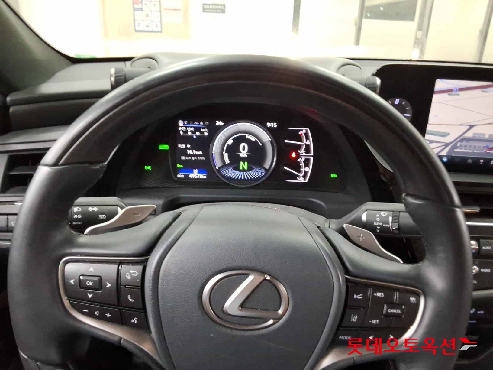 LEXUS ES - 31