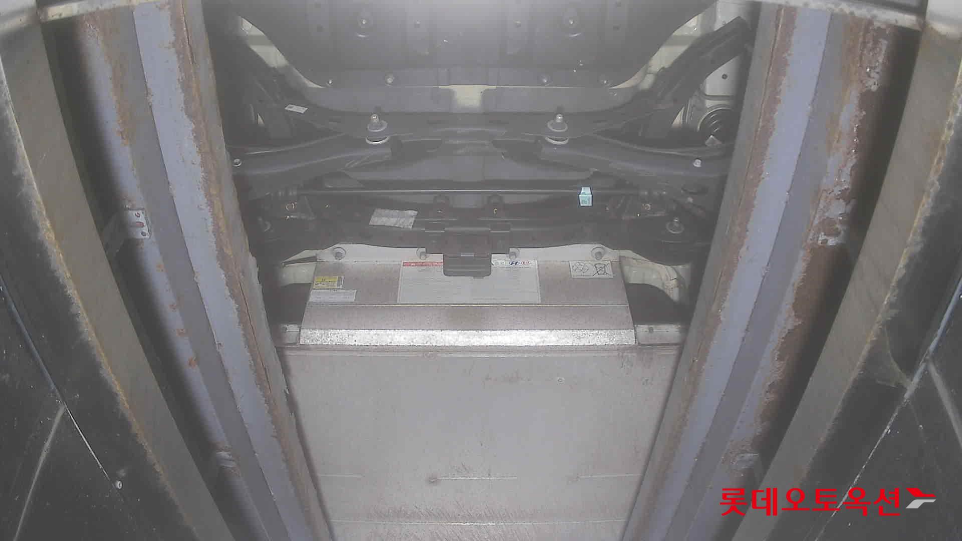 Kia Niro EV id 3809995 из Кореи 27