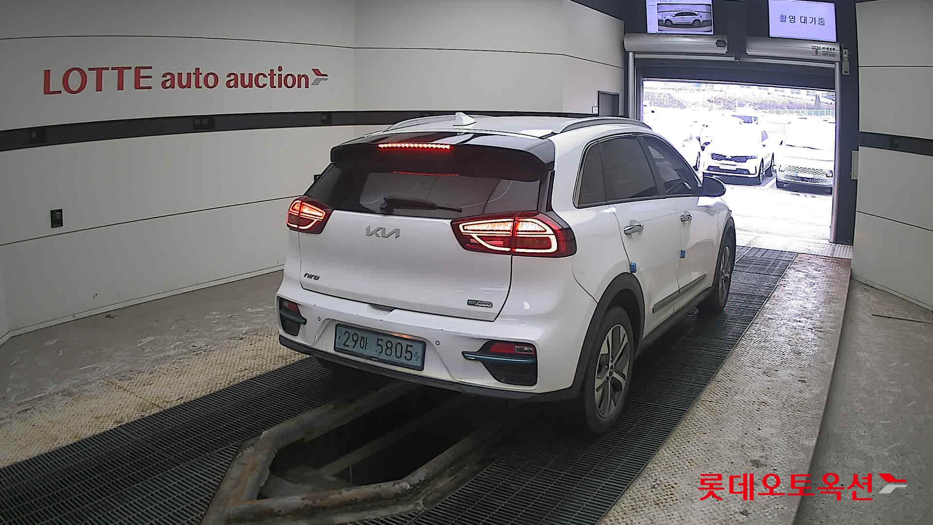 Kia Niro EV id 3809991 из Кореи 20