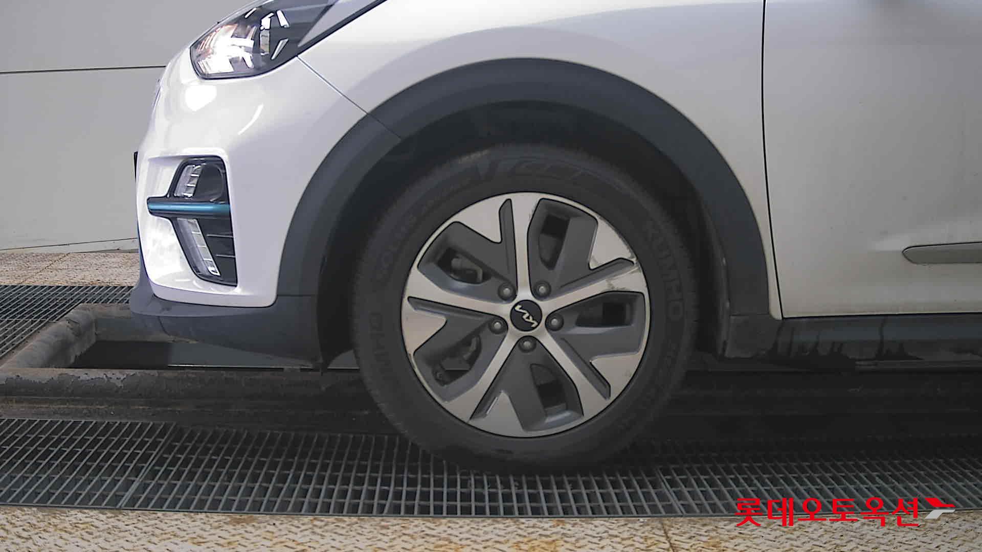 Kia Niro EV id 3809991 из Кореи 21