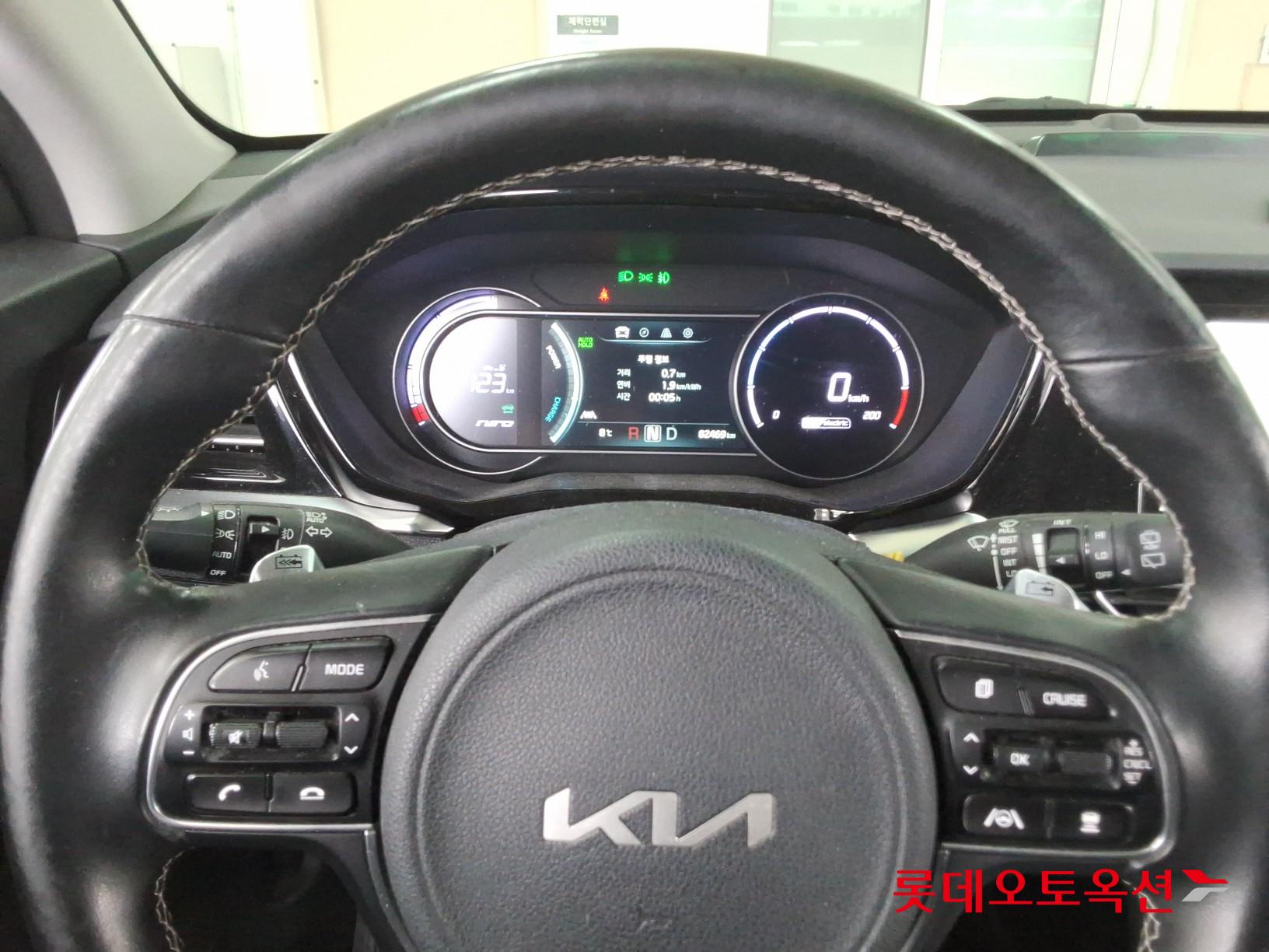 Kia Niro EV id 3809991 из Кореи 29
