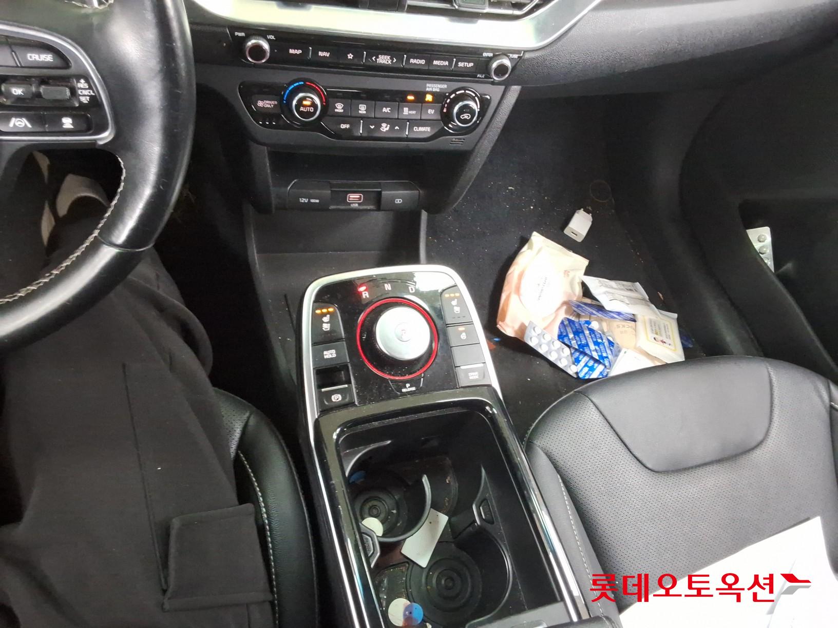 Kia Niro EV id 3809991 из Кореи 34