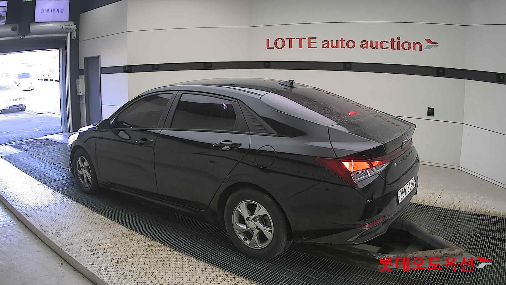 Hyundai Avante id 3633598 из Кореи 10