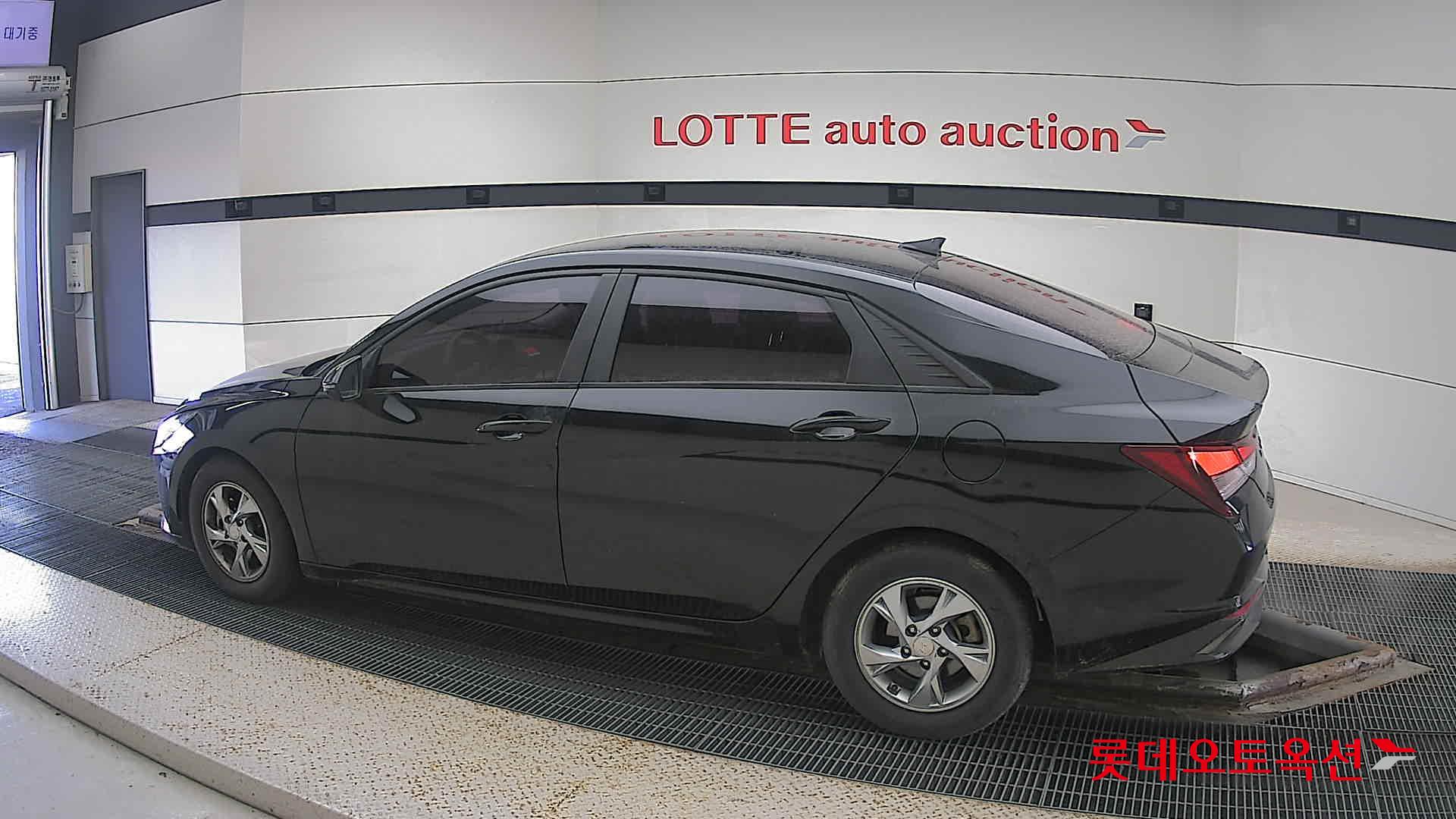 Hyundai Avante id 3633598 из Кореи 11