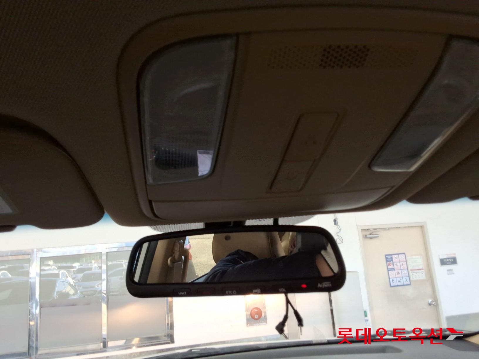 Kia Carnival id 3633601 из Кореи 30