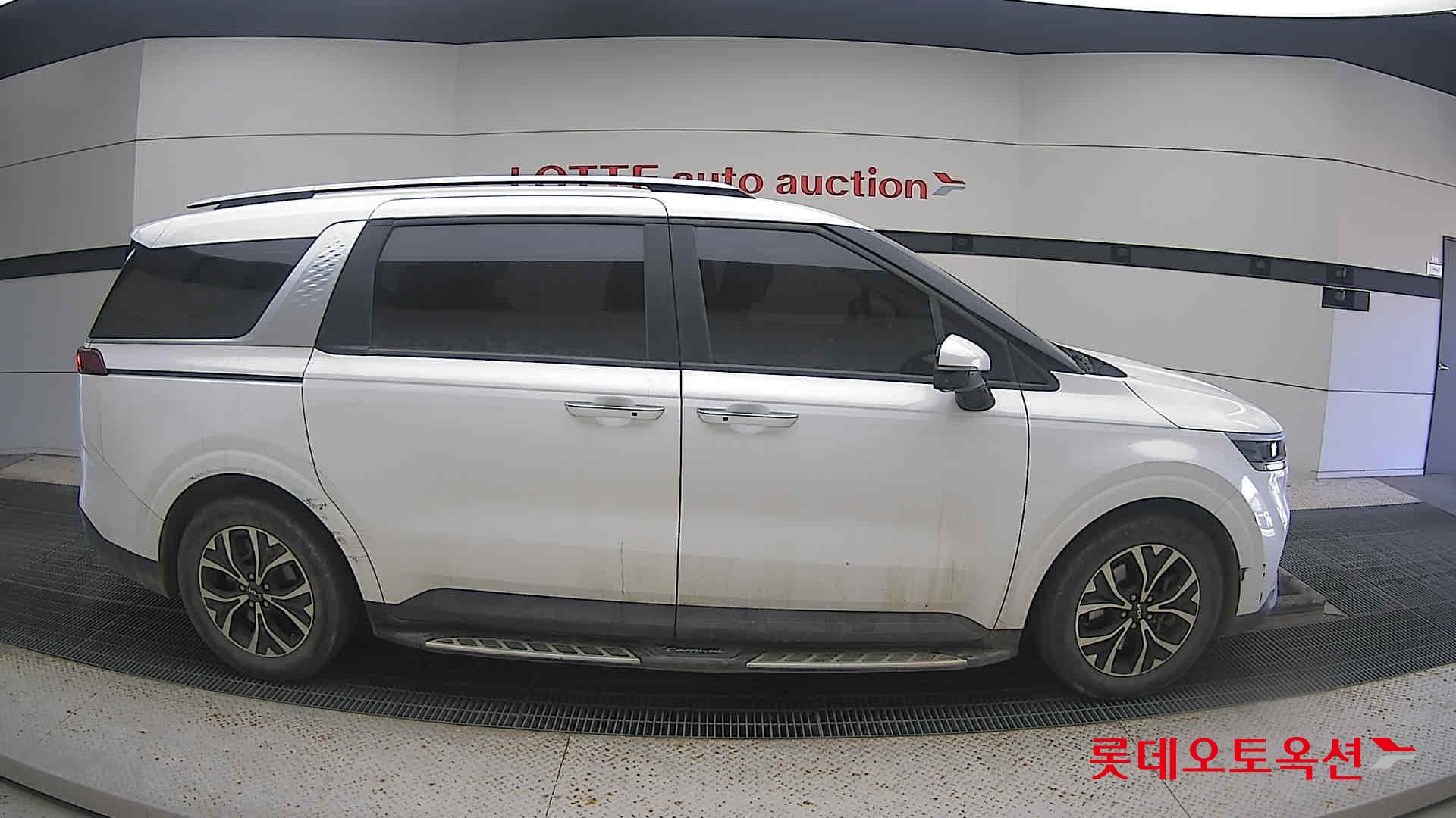 Kia Carnival 2022 Snow White Pearl (optional) из Кореи, фото 3