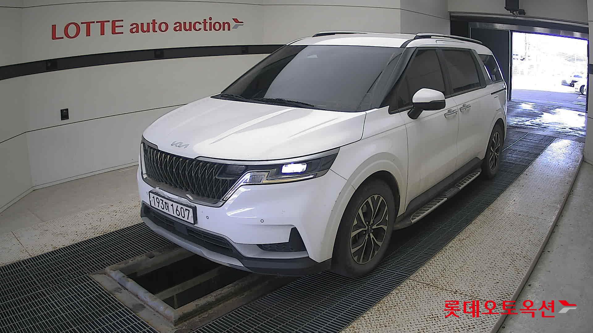 Kia Carnival id 3633637 из Кореи 14