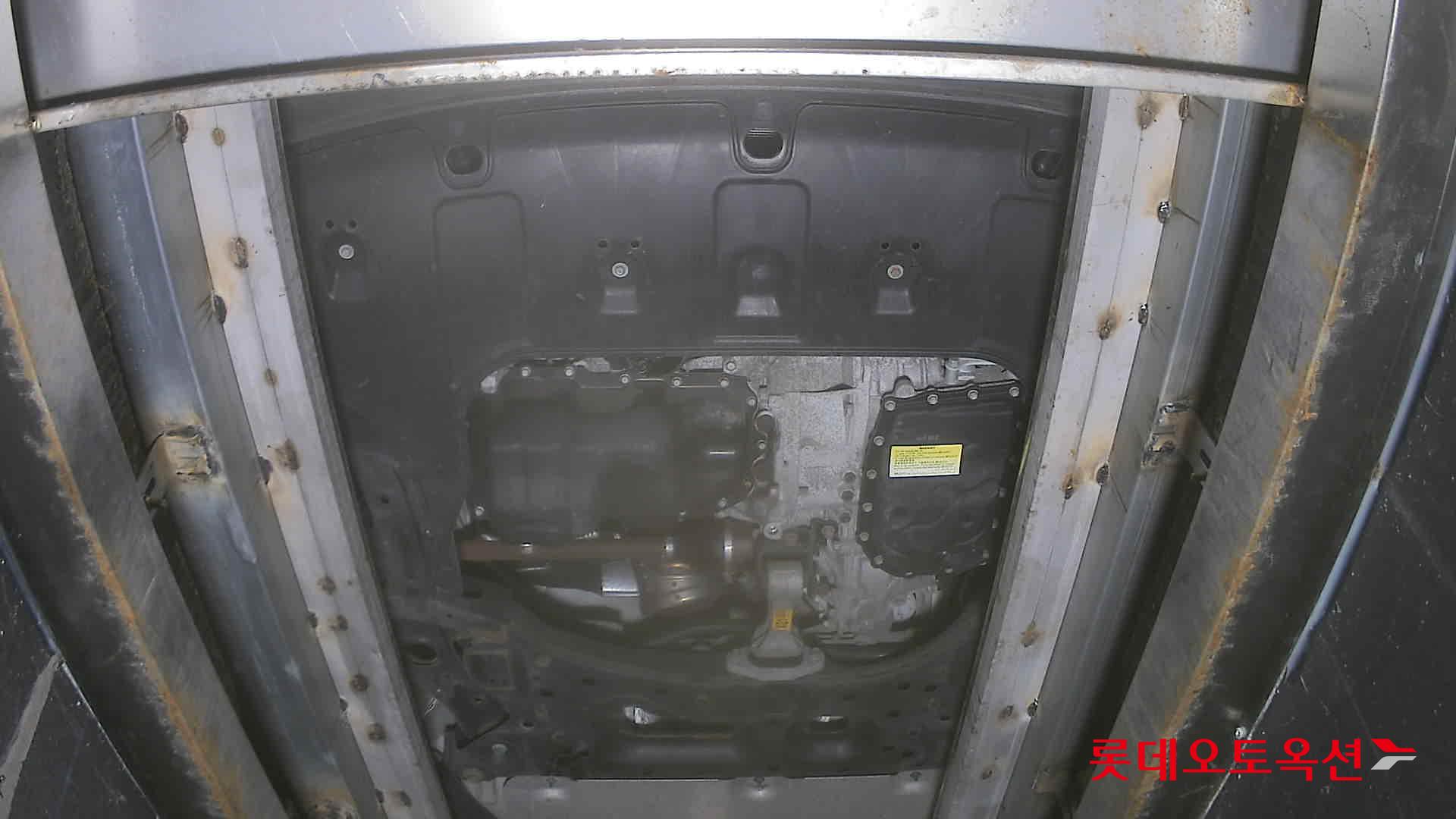 Hyundai Elantra - 8