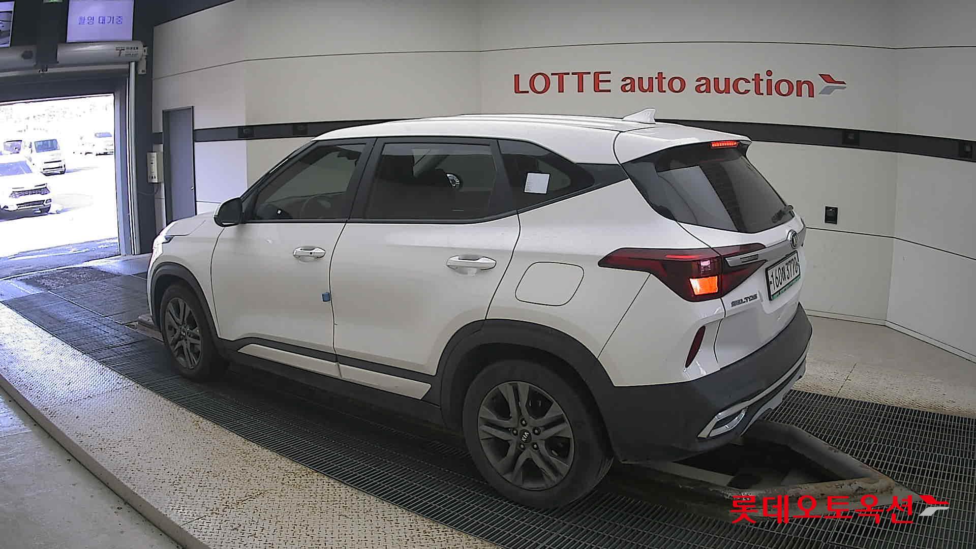 Kia Seltos id 3628837 из Кореи 10