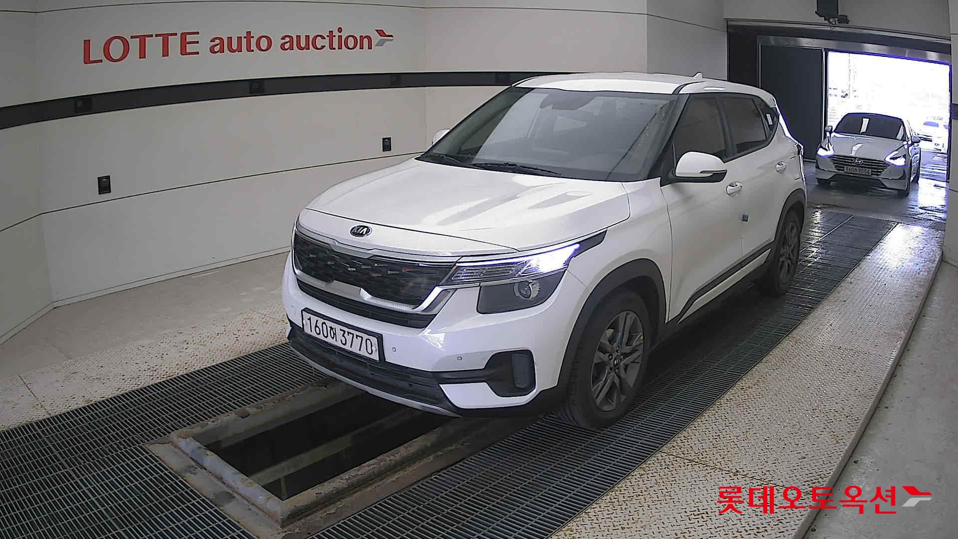 Kia Seltos id 3628837 из Кореи 14