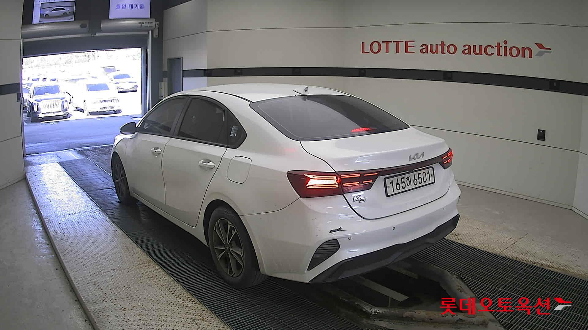 صورة إضافية