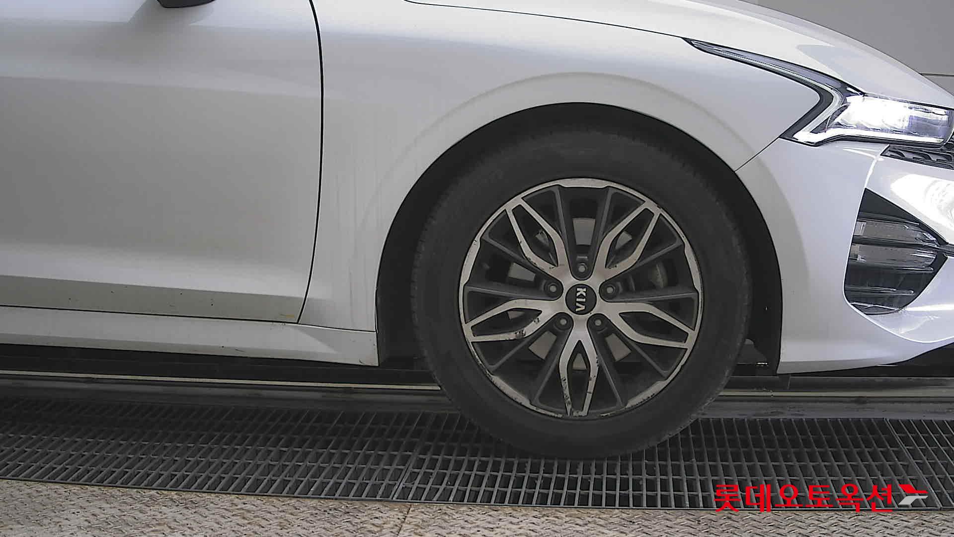 Kia K5 2021 - Image 27