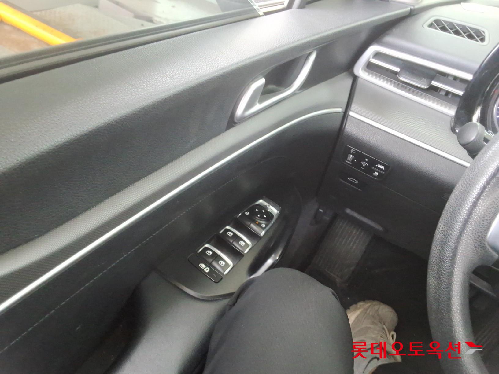 Kia K5 2021 - Image 29