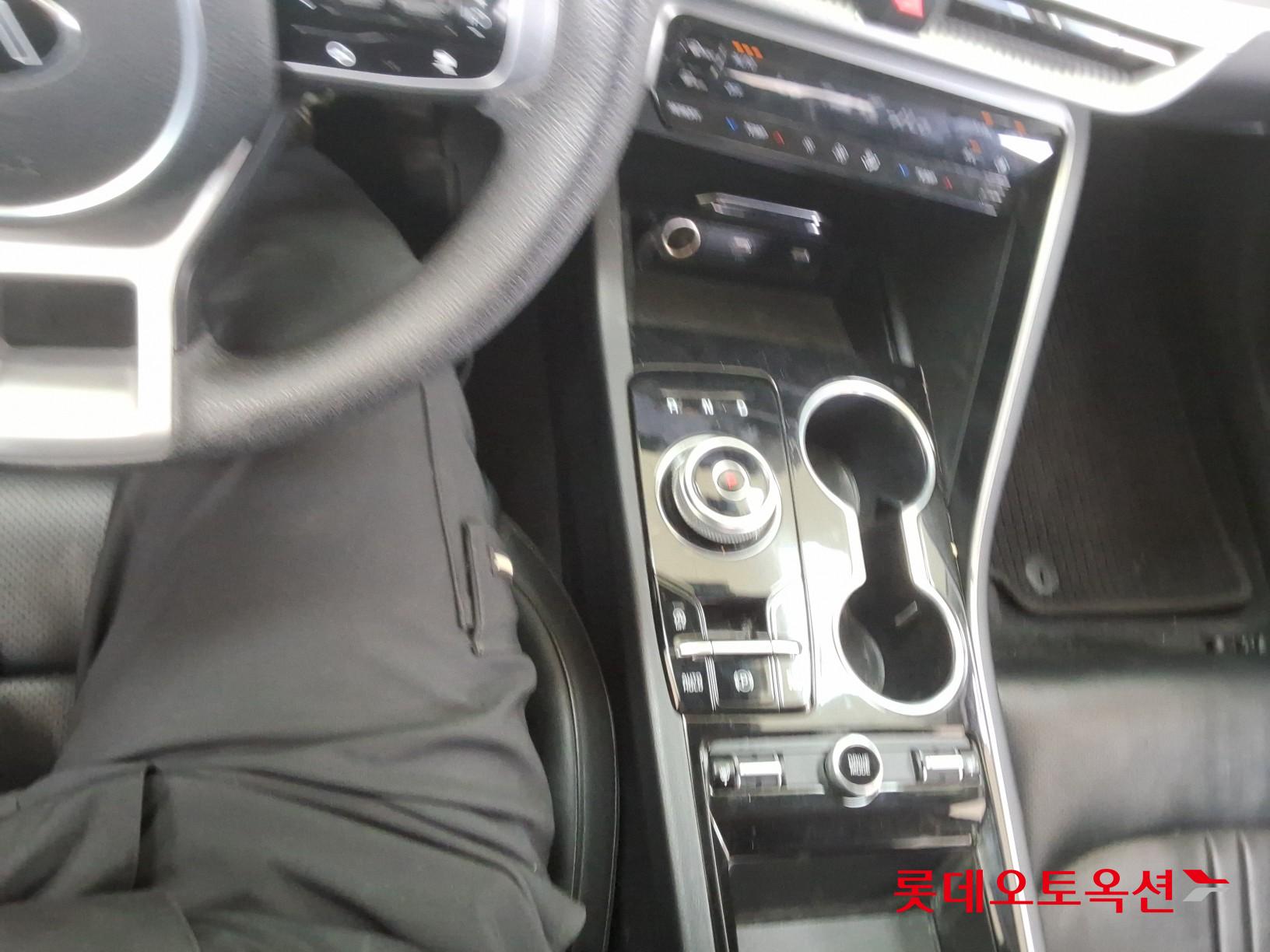 Kia K5 2021 - Image 34